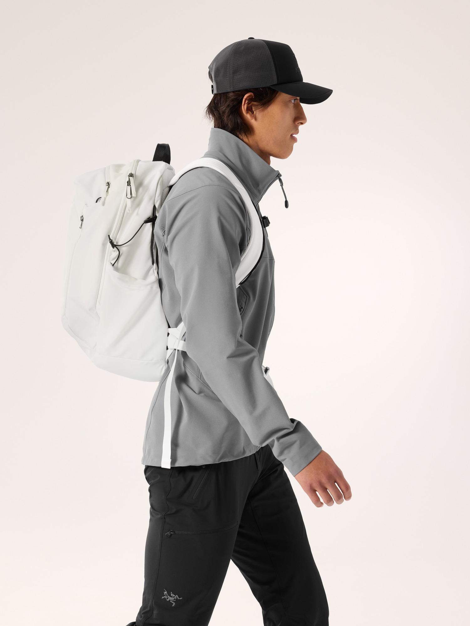 Mantis 26 Backpack Product Image