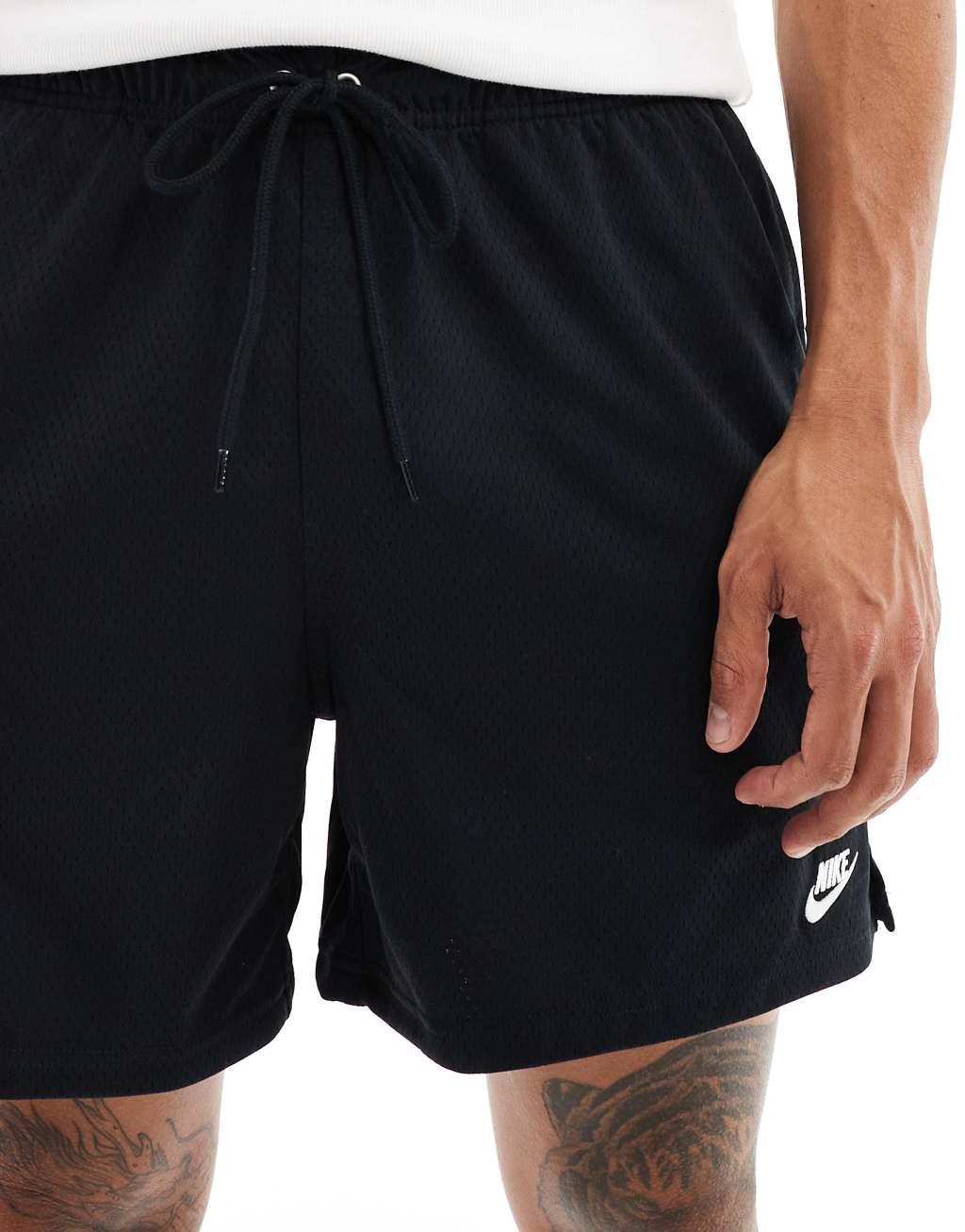 Nike Club mesh shorts in black Product Image