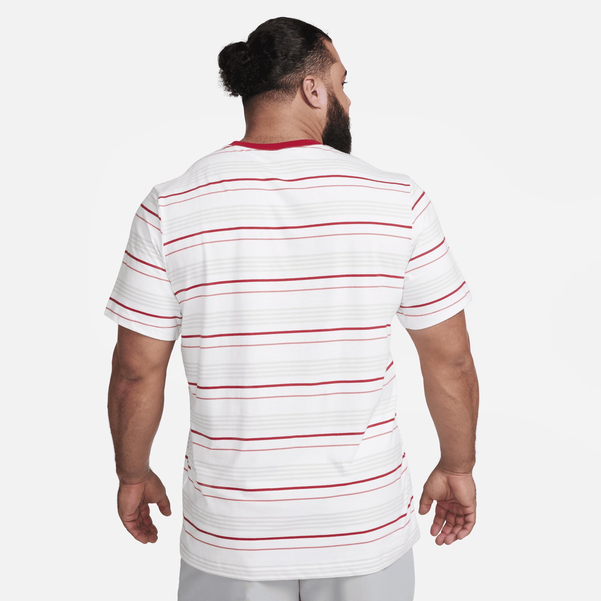 Nike Sportswear Men's T-Shirt Product Image