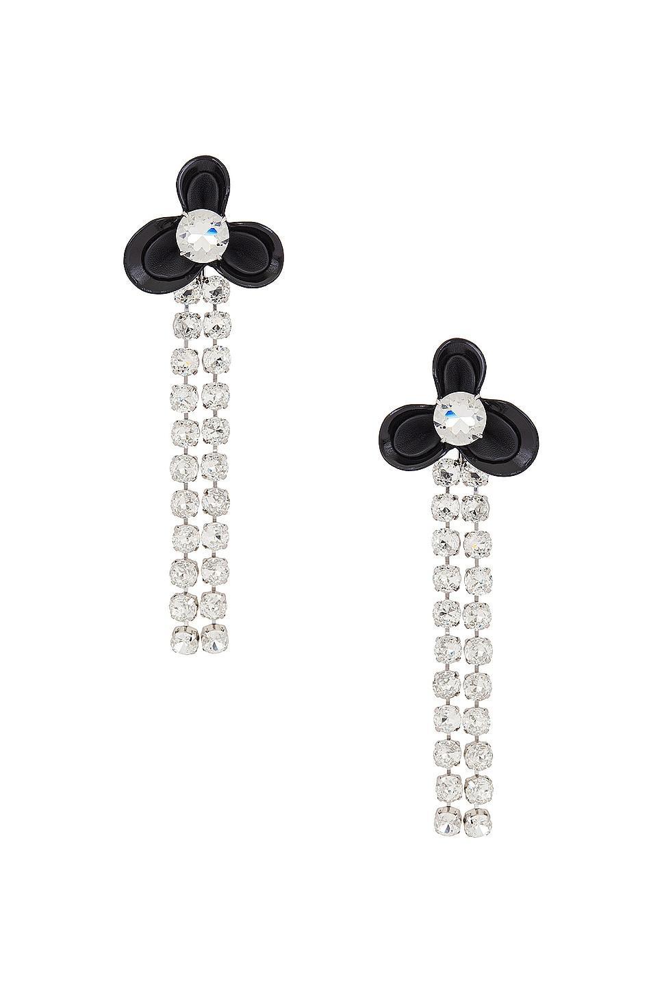 Flower Drop Earrings Product Image