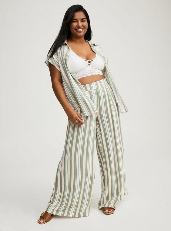 Pull-On Wide Leg Pant Product Image