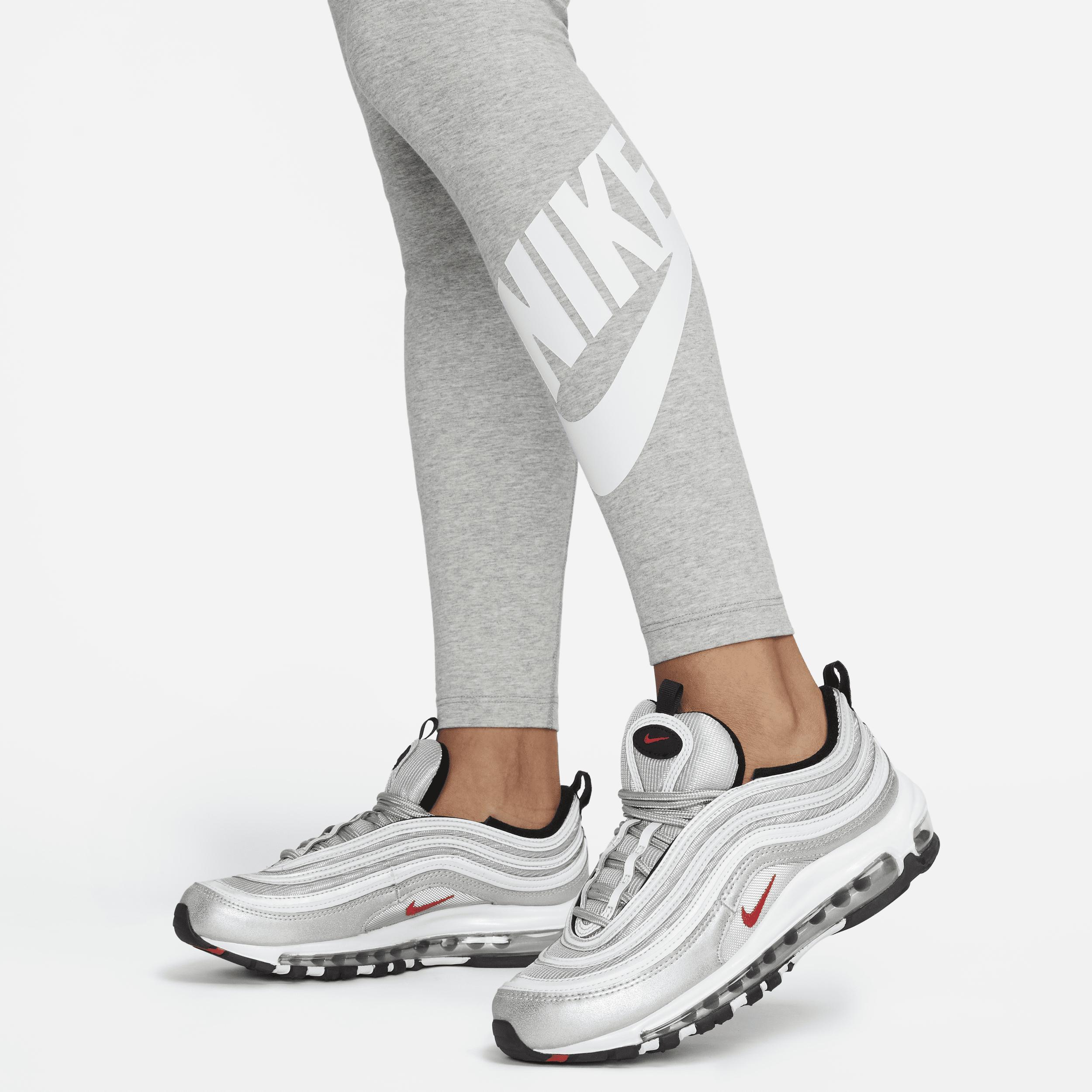 Women's Nike Sportswear Classics High-Waisted Graphic Leggings Product Image