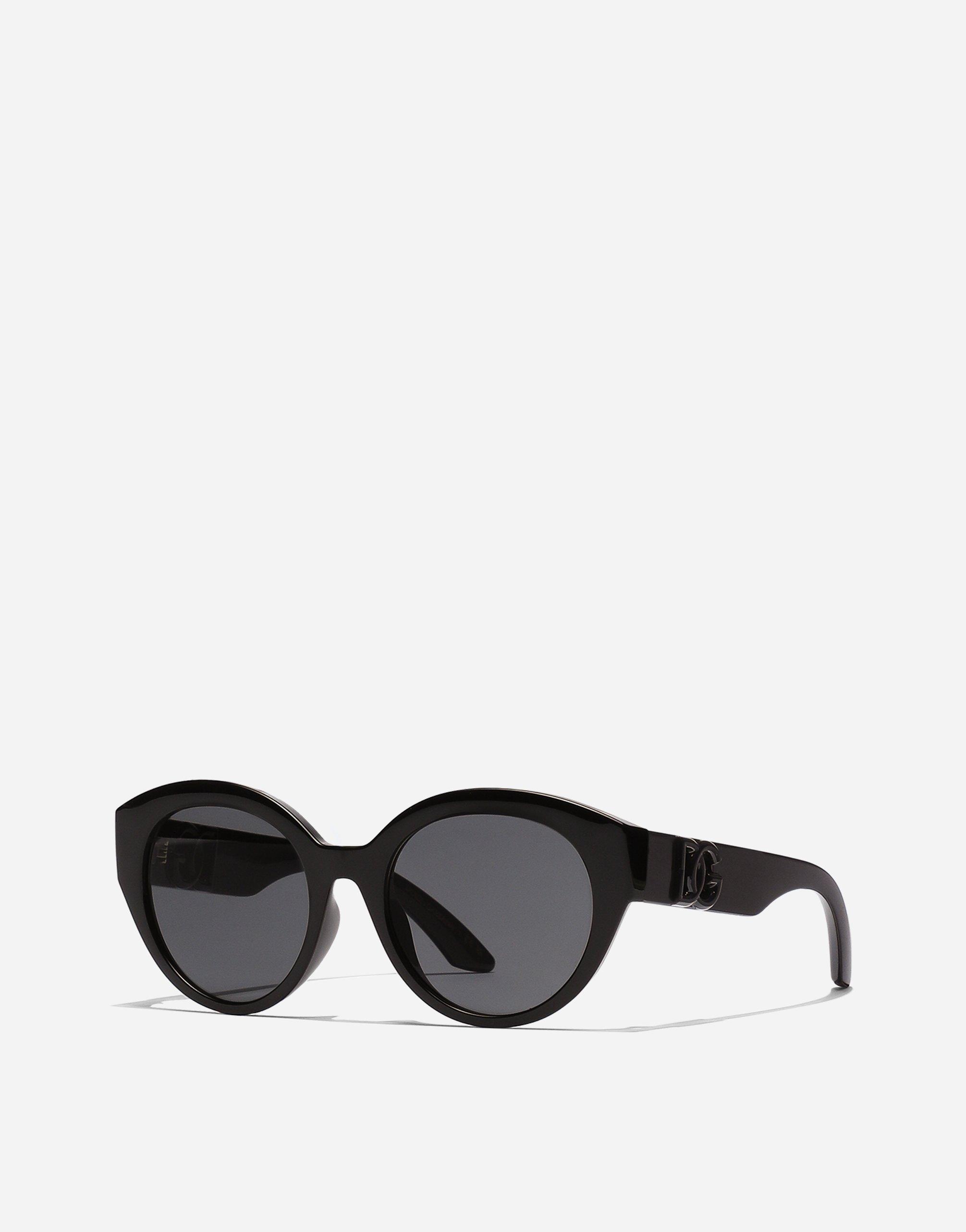 DOLCE & GABBANA Everyday Flower Sunglasses In Black Product Image