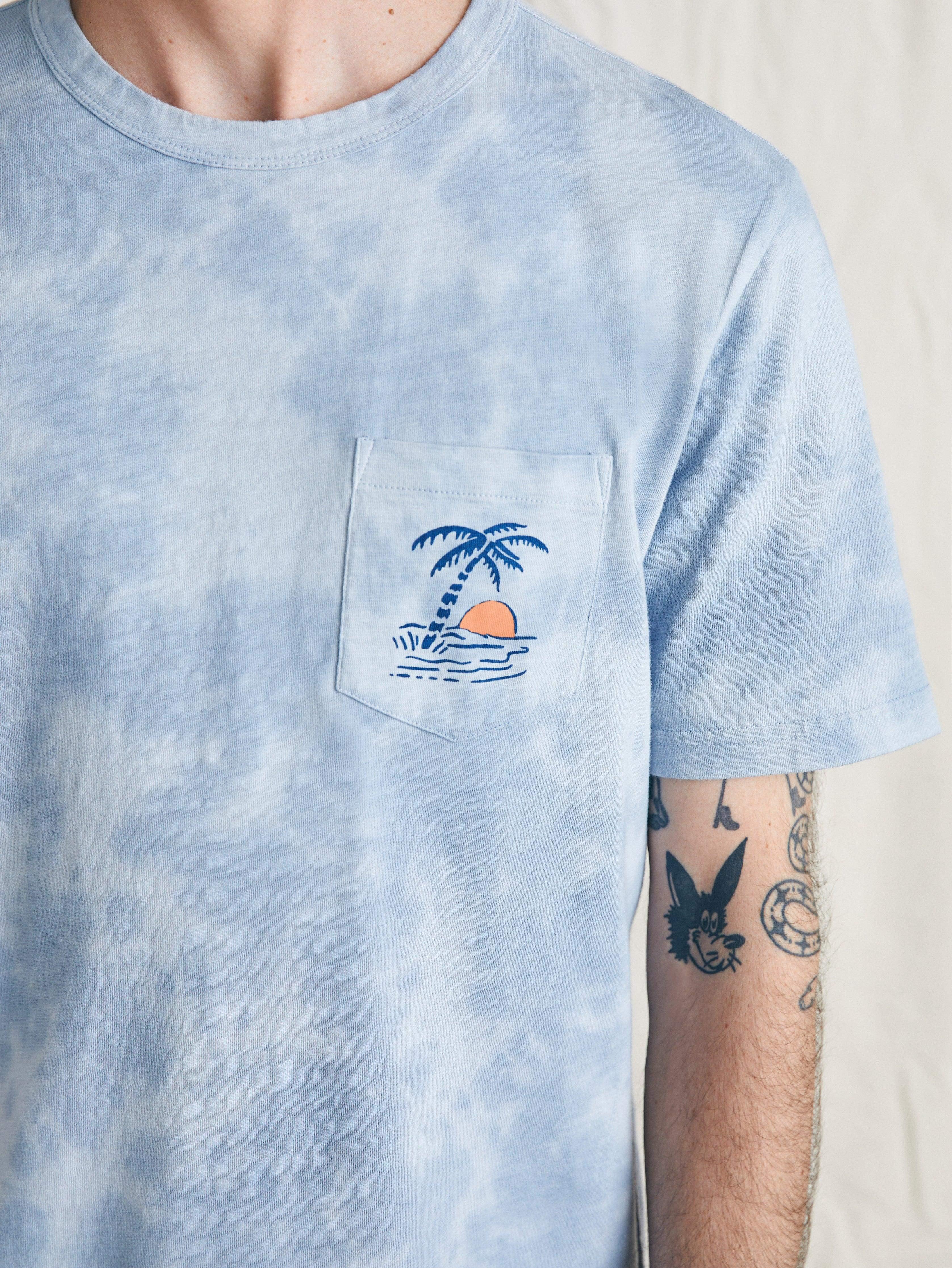 Sunwashed Graphic Tee - Blue Waves Wash Male Product Image