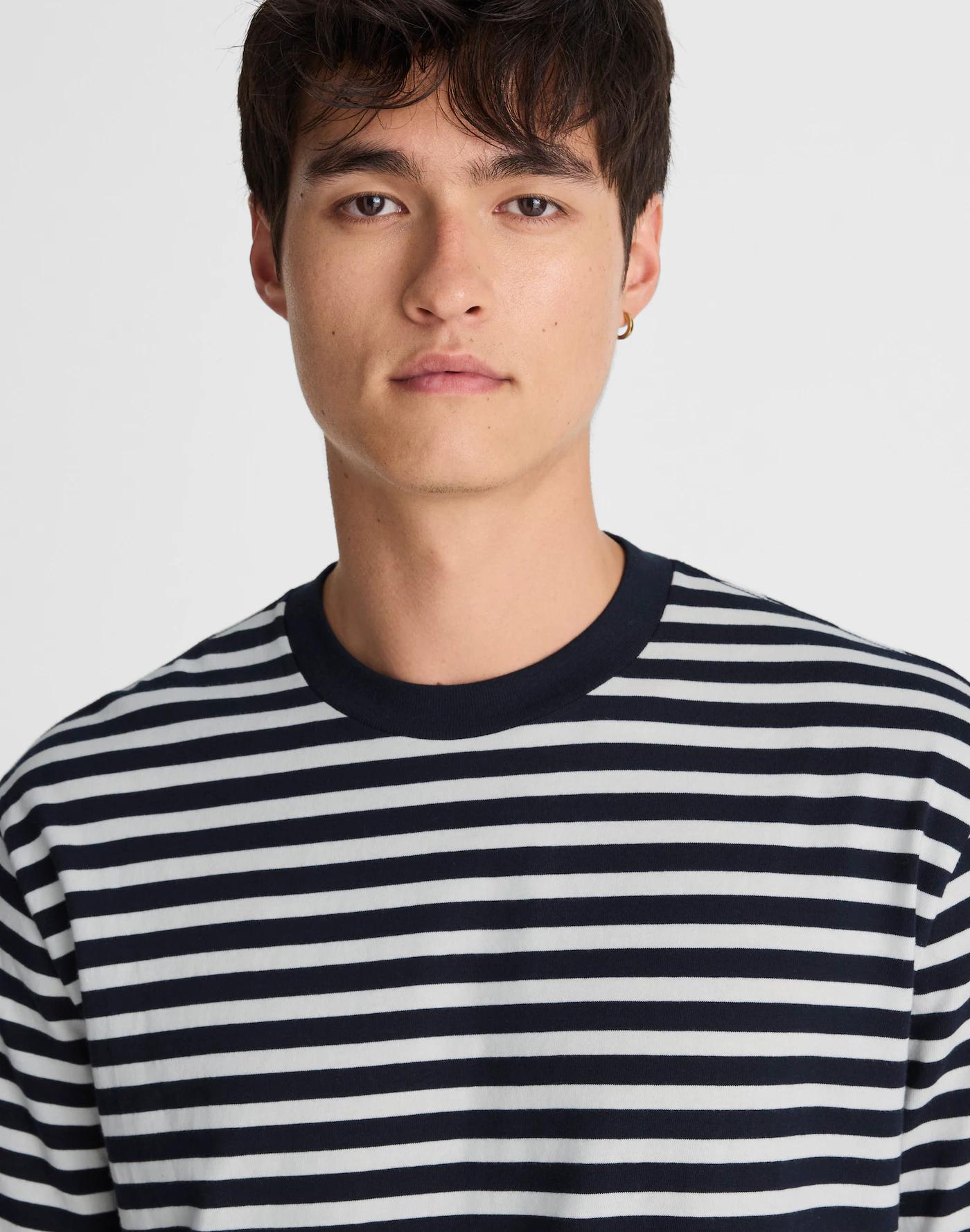 The Vintage Tee Product Image