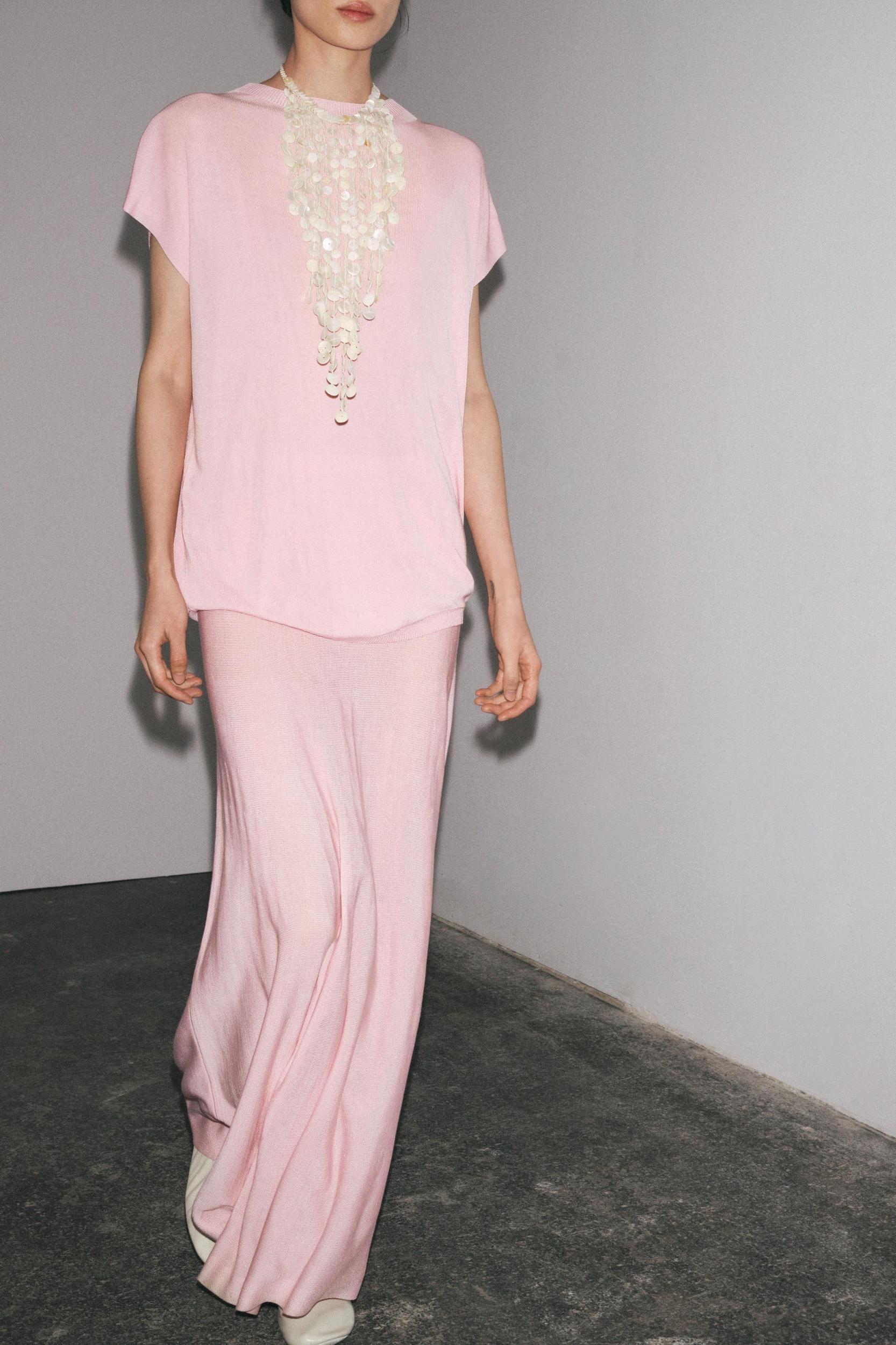 WIDE SLEEVE KNIT TOP Product Image