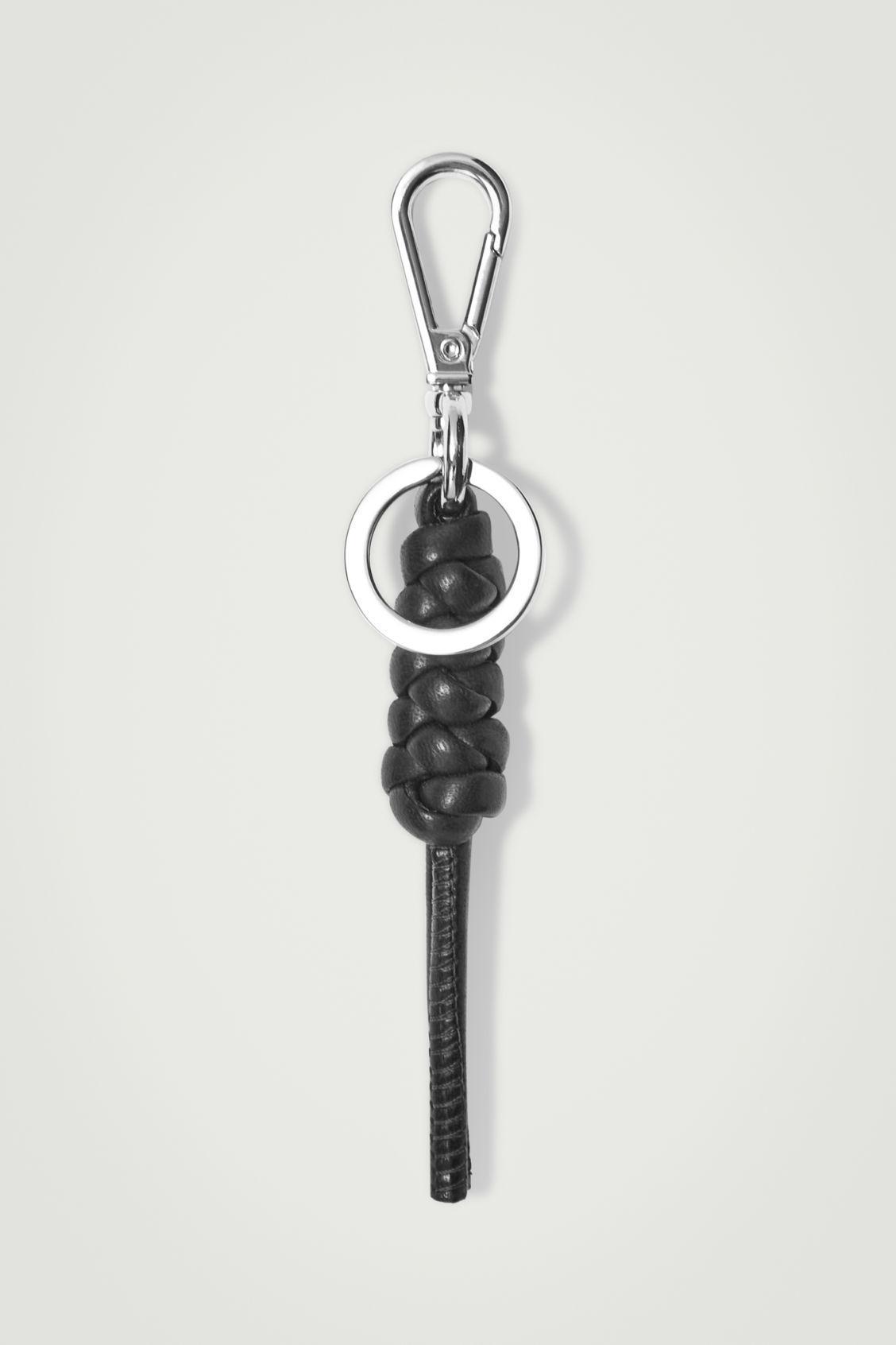 KNOTTED LEATHER KEYRING Product Image