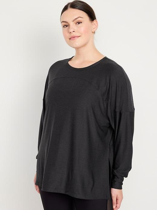 CloudMotion Tunic Product Image