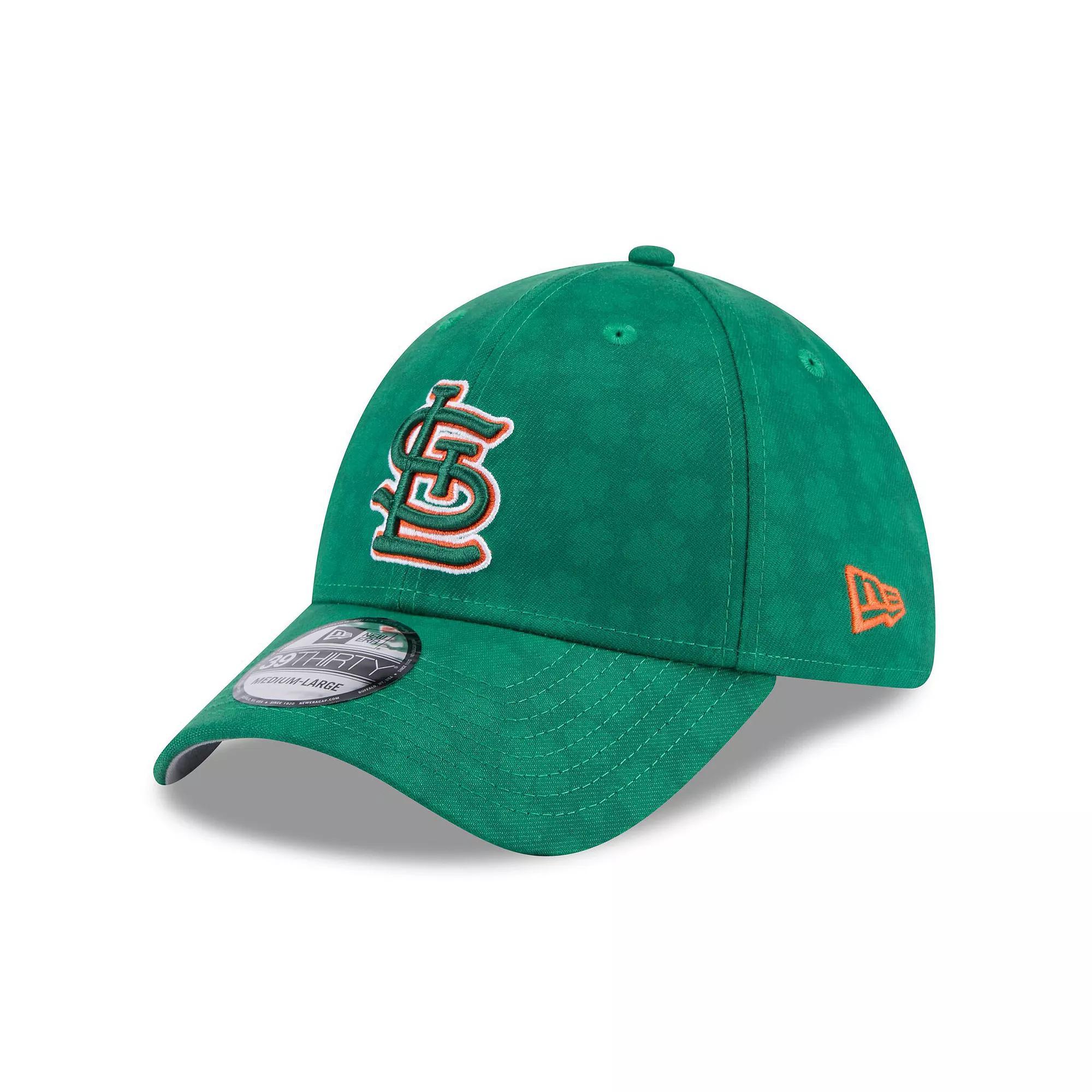 Men's New Era Kelly Green St. Louis Cardinals St. Patrick's Day 39THIRTY Flex Hat, Size: Small/Medium Product Image