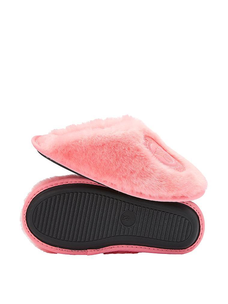 Closed-Toe Faux Fur Slippers Product Image