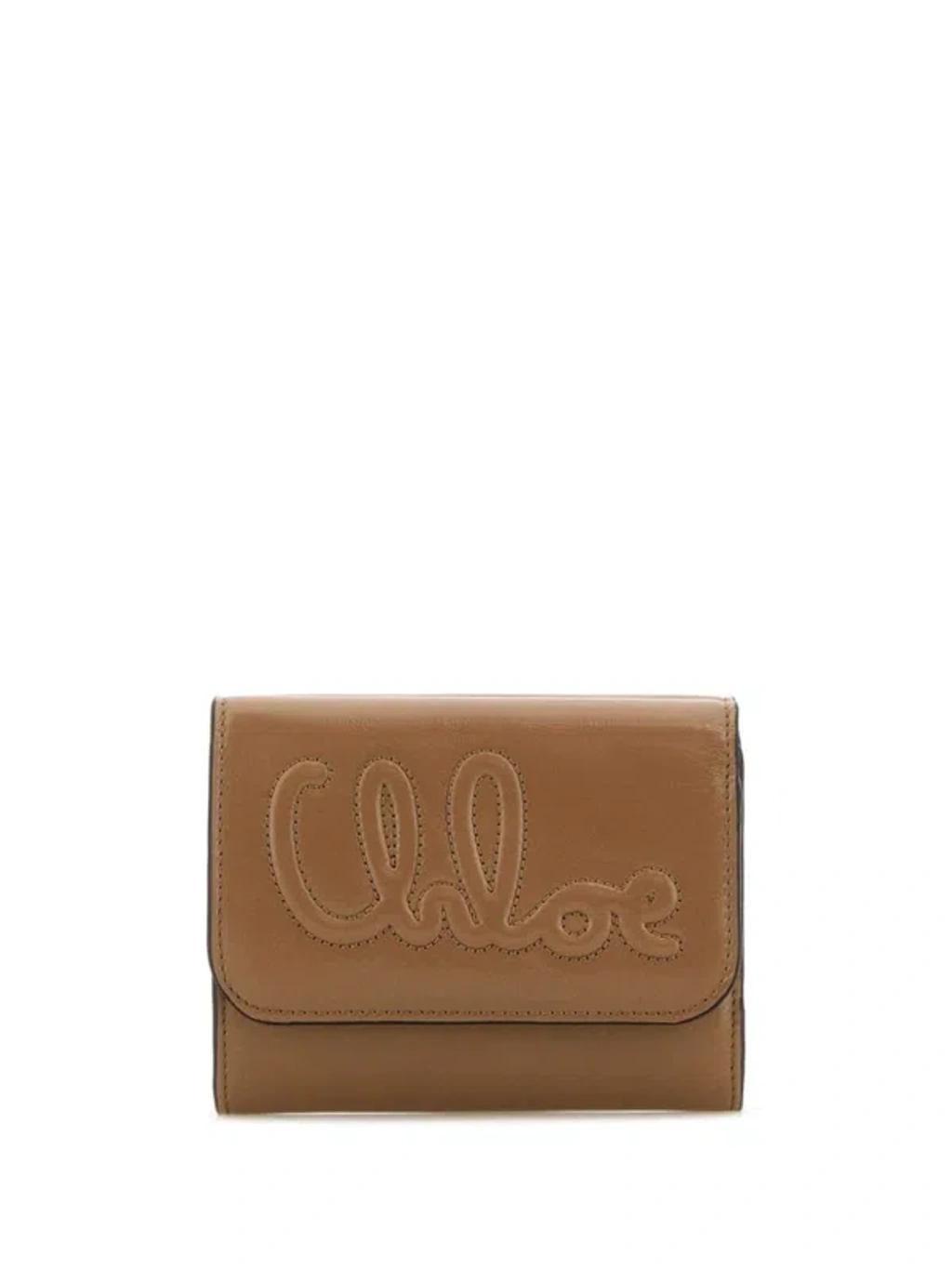 CHLOÉ Leather Tri-fold Wallet In Neutrals Product Image