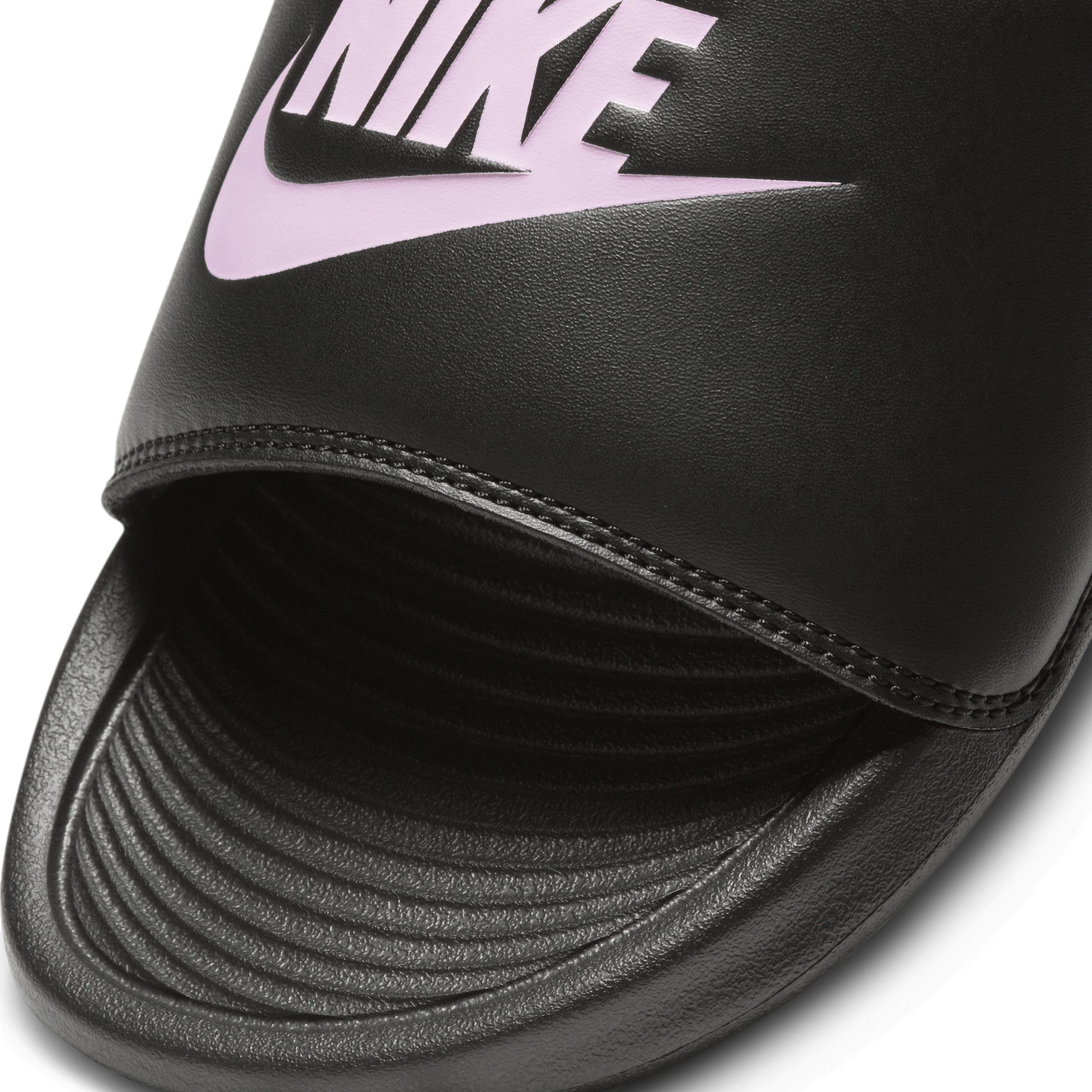 Nike Women's Victori One Slides Product Image