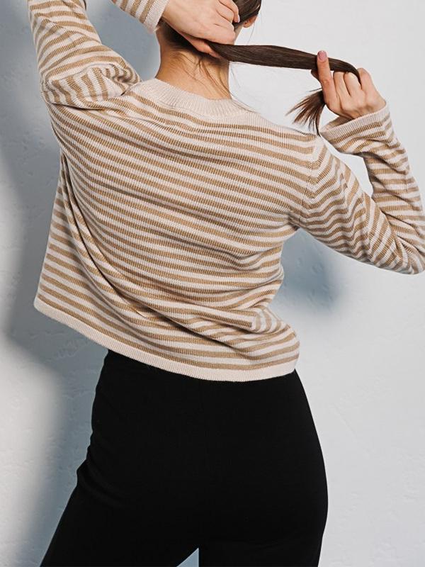 Contrast Color Striped Crew Neck Ribbed Knit Sweater Product Image