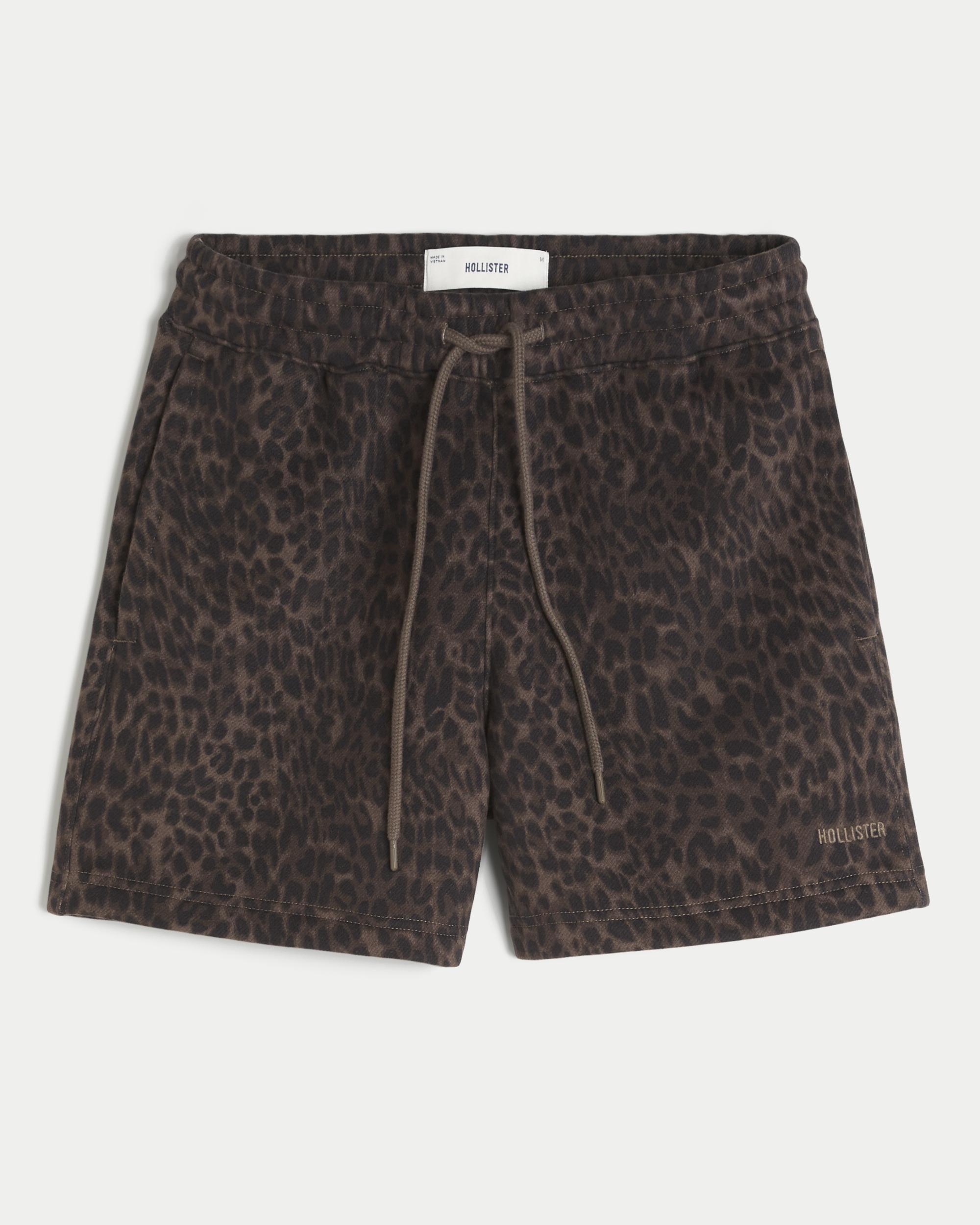 Mid-Thigh Loose Fleece Shorts Product Image