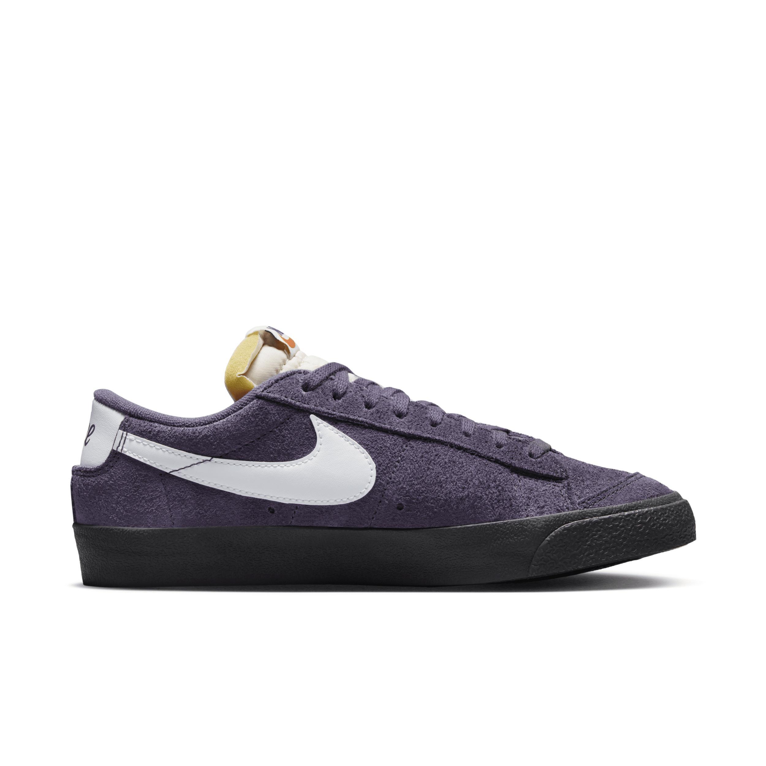 Nike Women's Blazer Low '77 Vintage Shoes Product Image