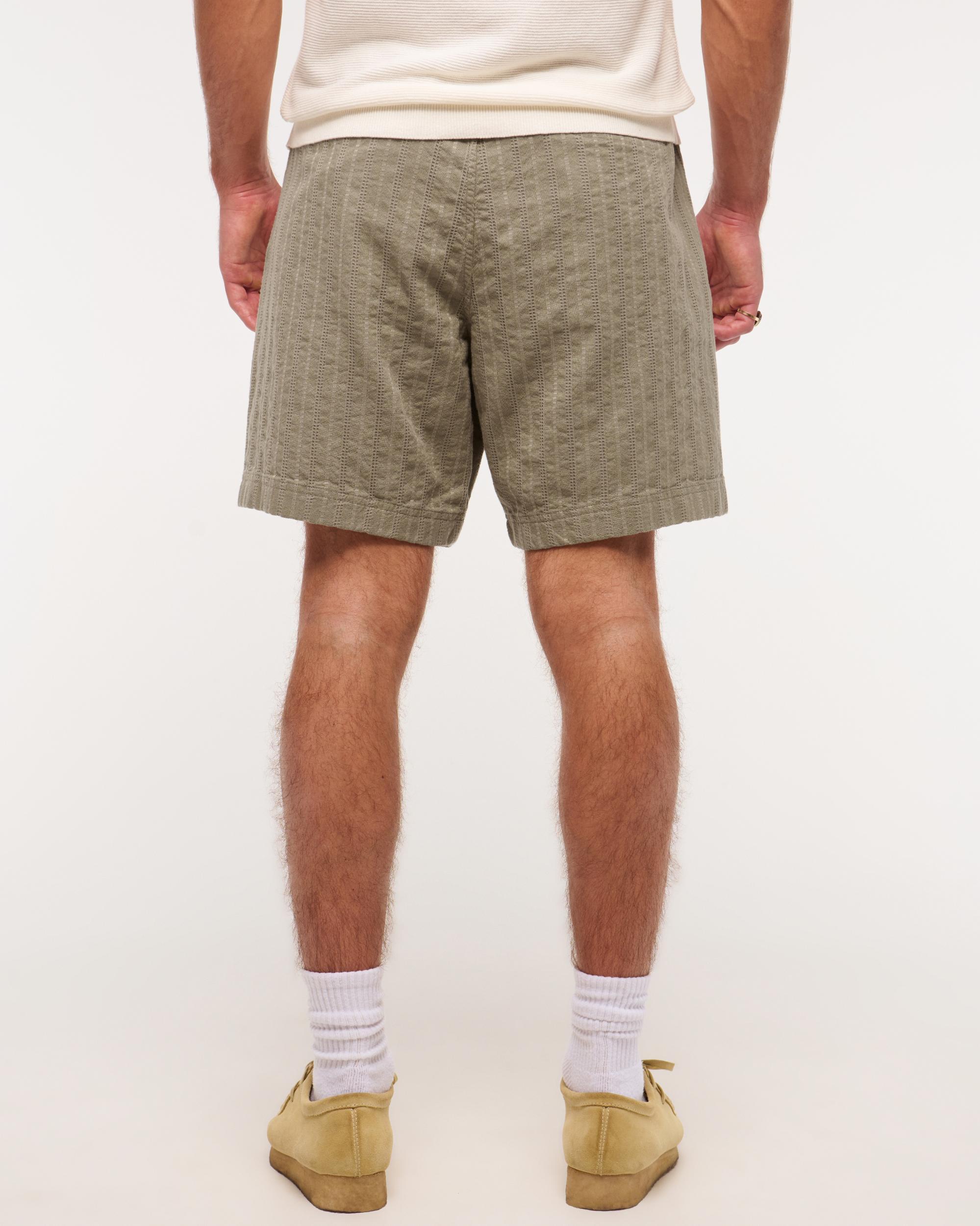 Relaxed Linen-Blend Pull-On Short Product Image