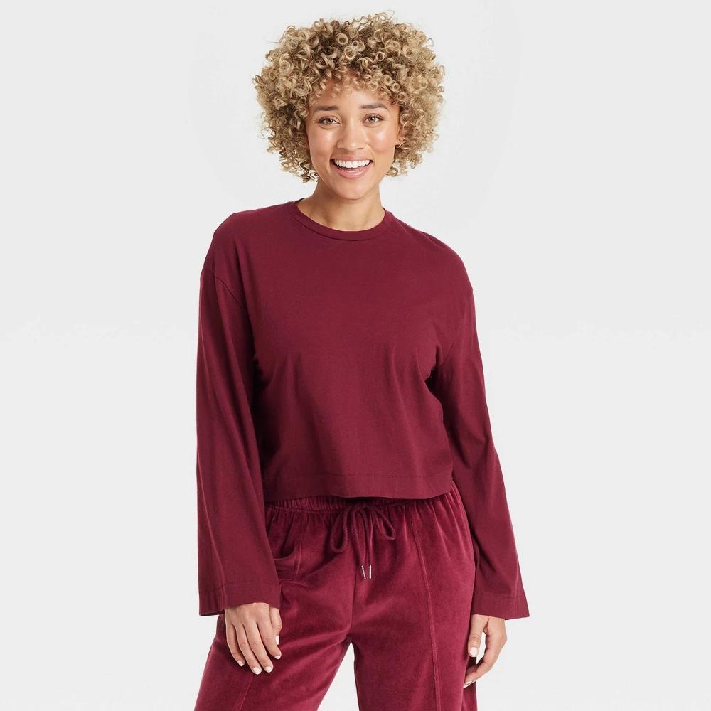 Womens Long Sleeve T-Shirt - Universal Thread Maroon XS Product Image