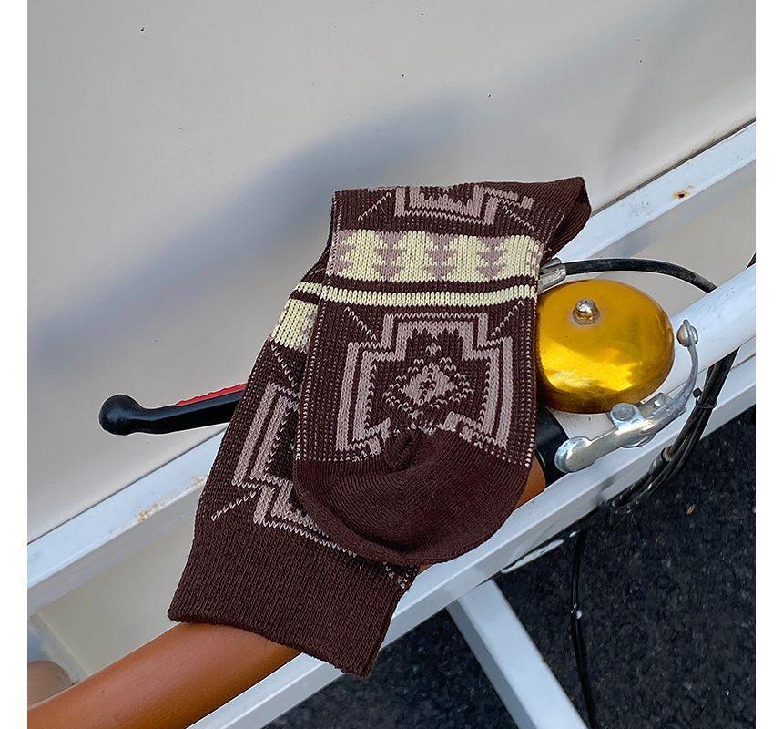Traditional Pattern Mid Calf Socks Product Image