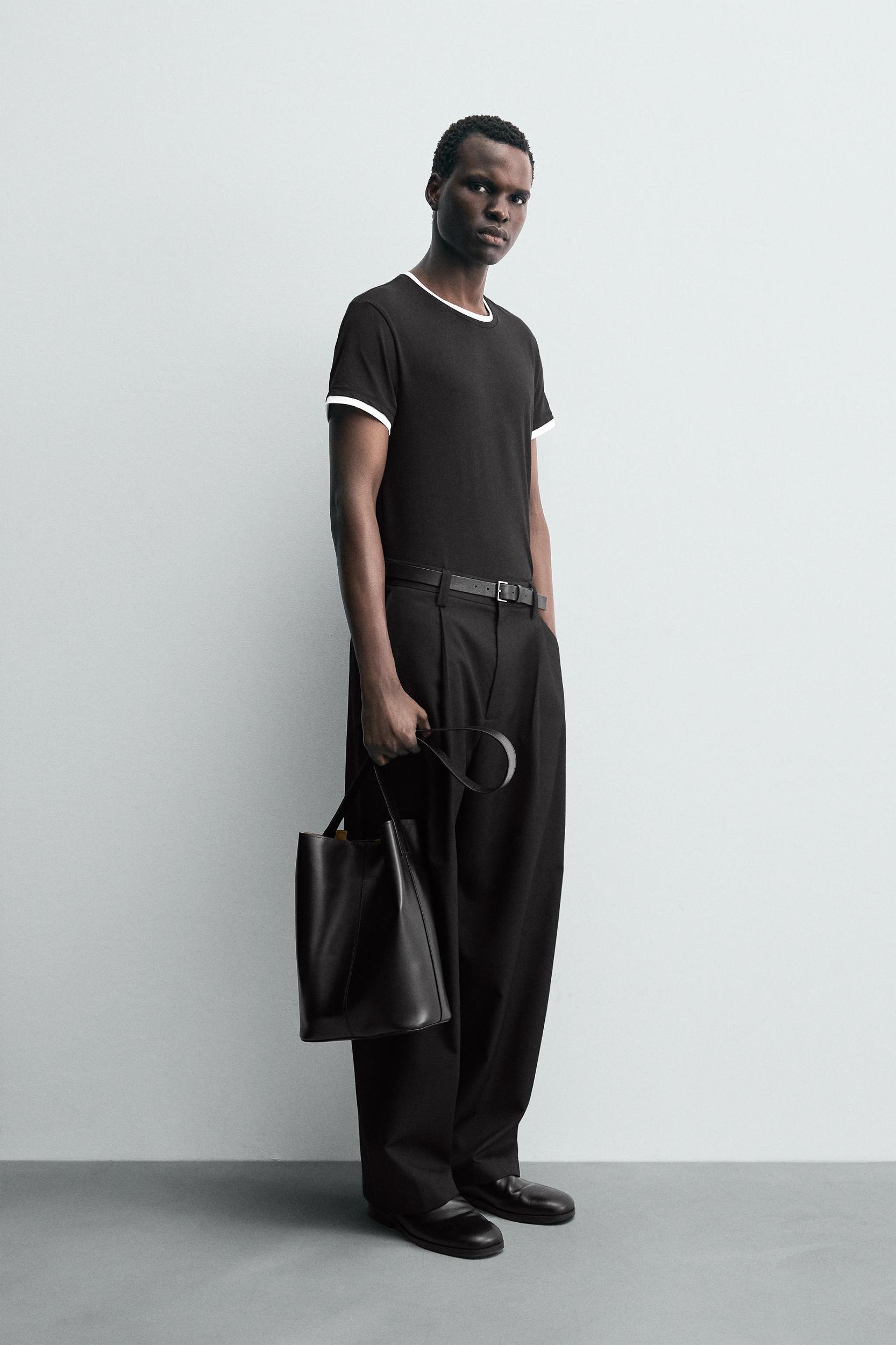 CONTRAST TRIM T-SHIRT Product Image