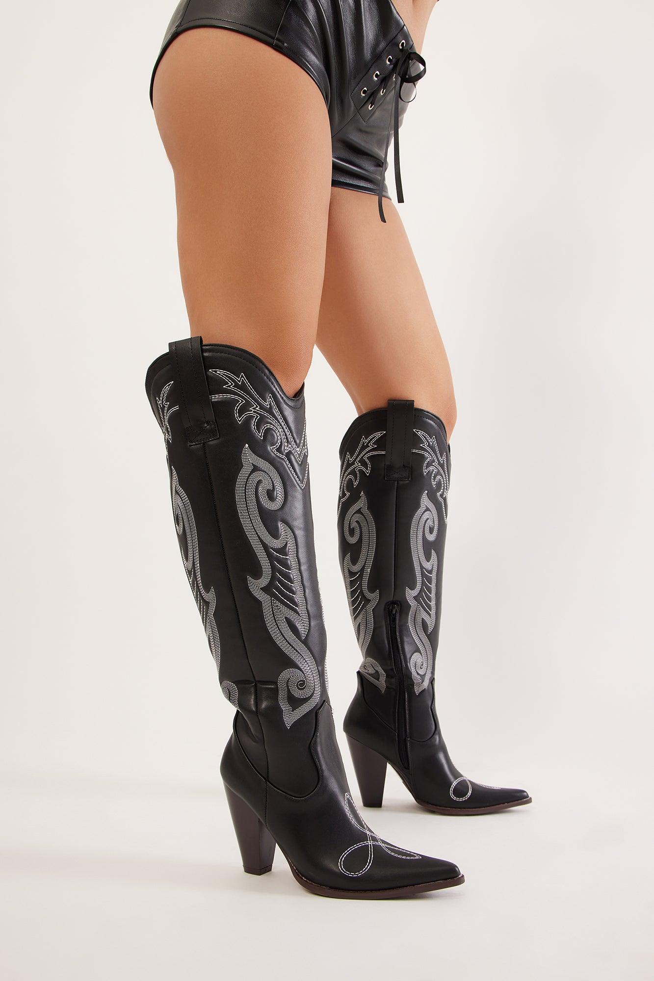 Houston Hottie Cowboy Boots - Black Product Image