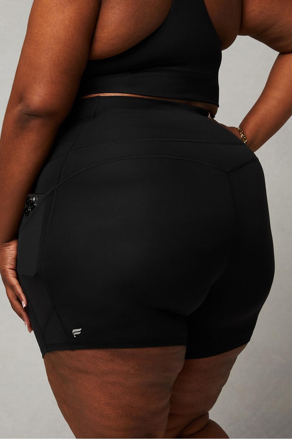 Fabletics Oasis High-Waisted 6 Short Womens black plus Size 4X Product Image