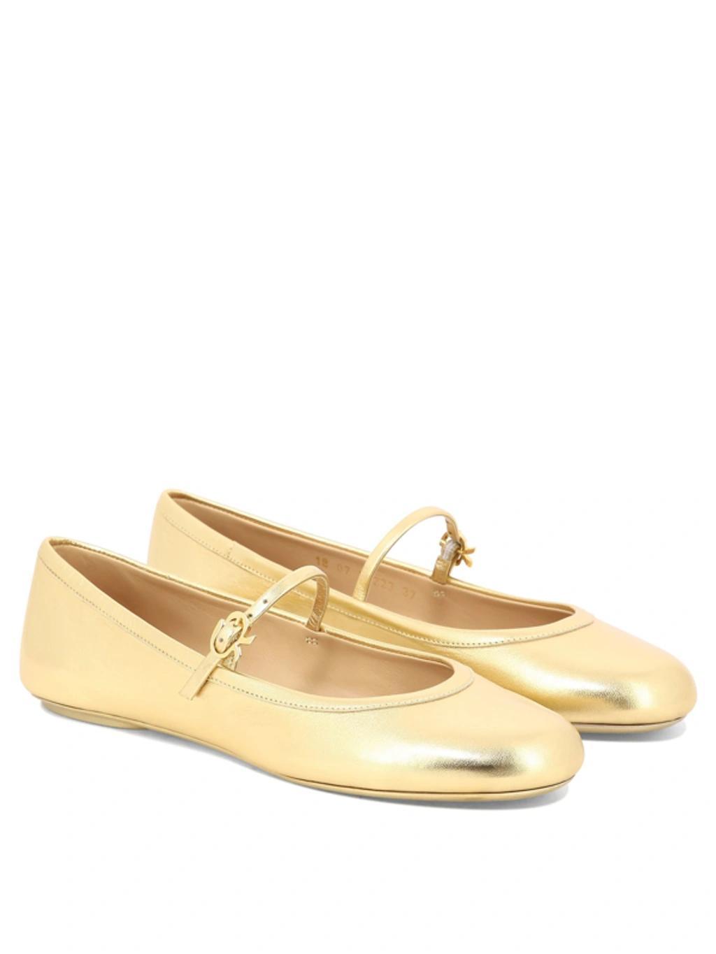 Carla Ballet Flats In Gold Product Image