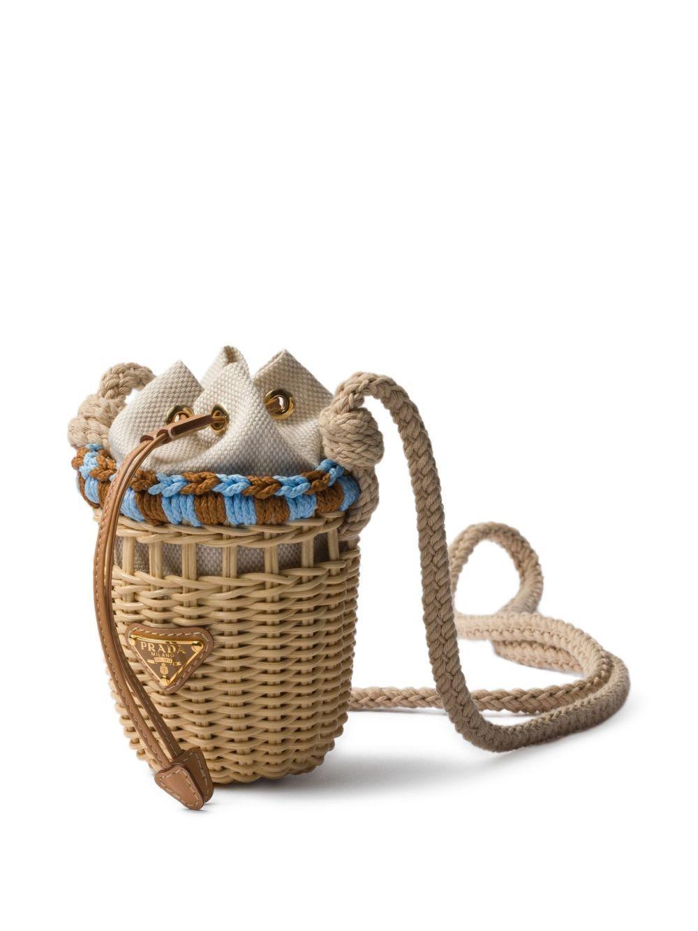wicker bucket bag Product Image