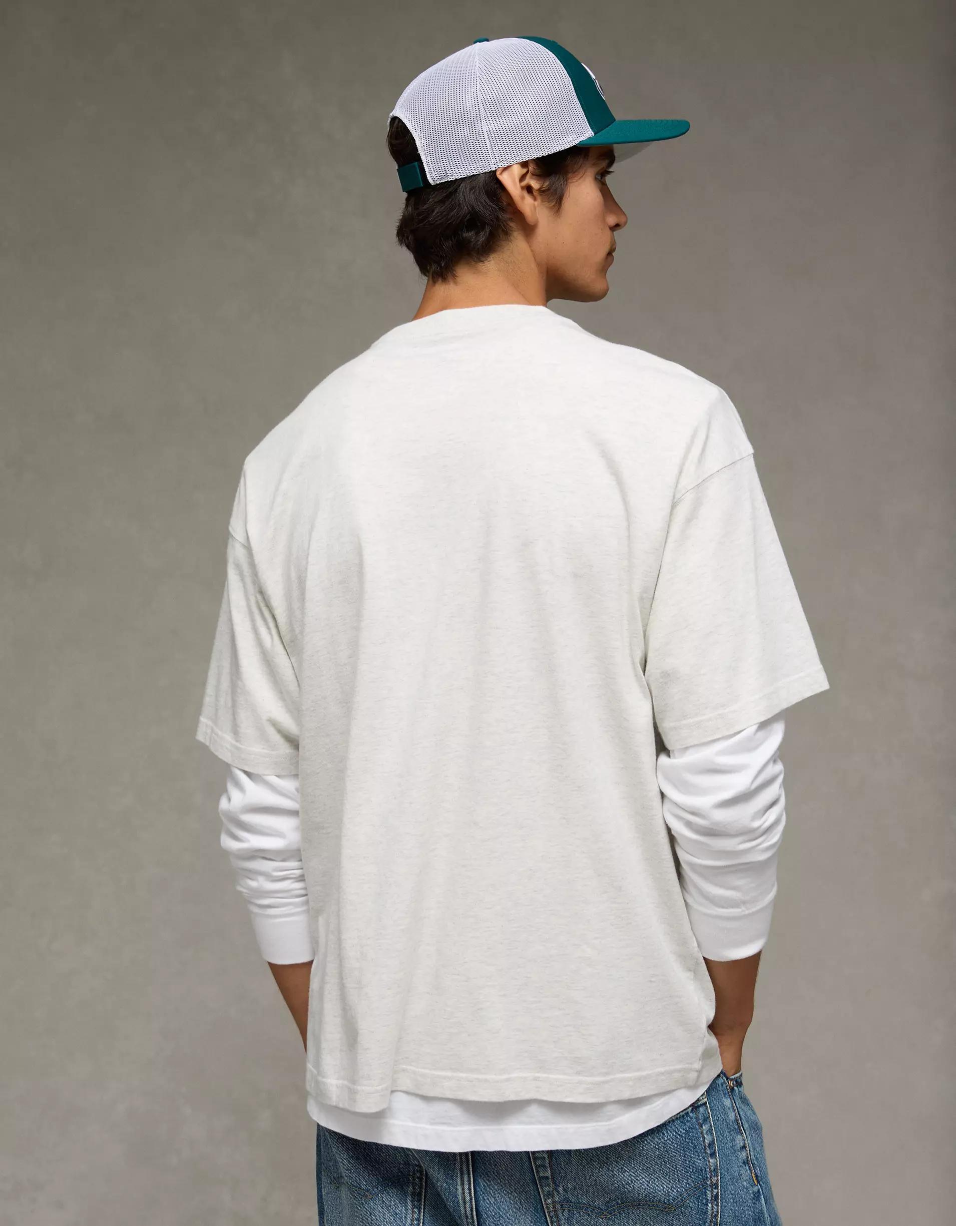 AE Boxy NFL Philadelphia Eagles Graphic T-Shirt Product Image