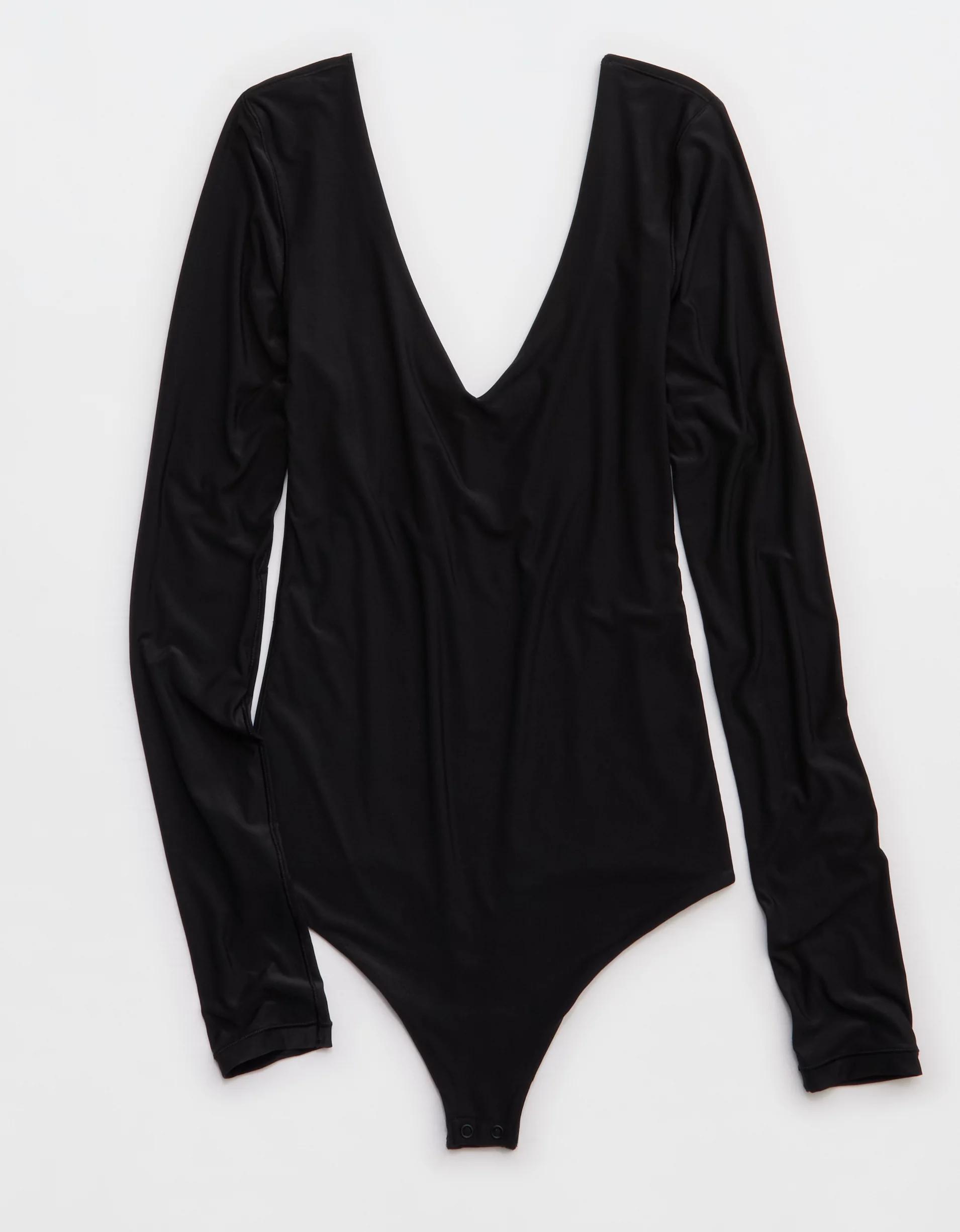 SMOOTHEZ Long Sleeve Plunge Bodysuit Product Image