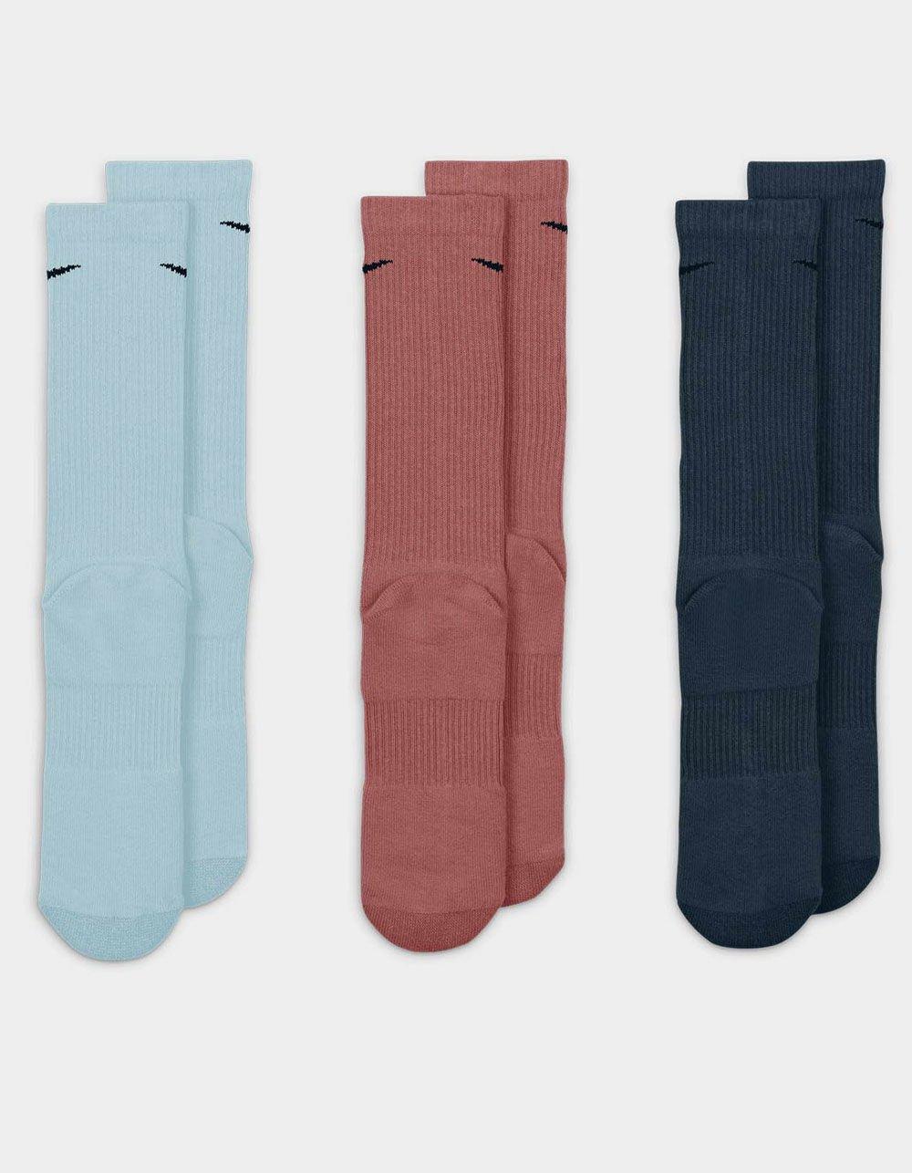 NIKE Everyday Plus 3 Pack Cushioned Crew Socks Product Image