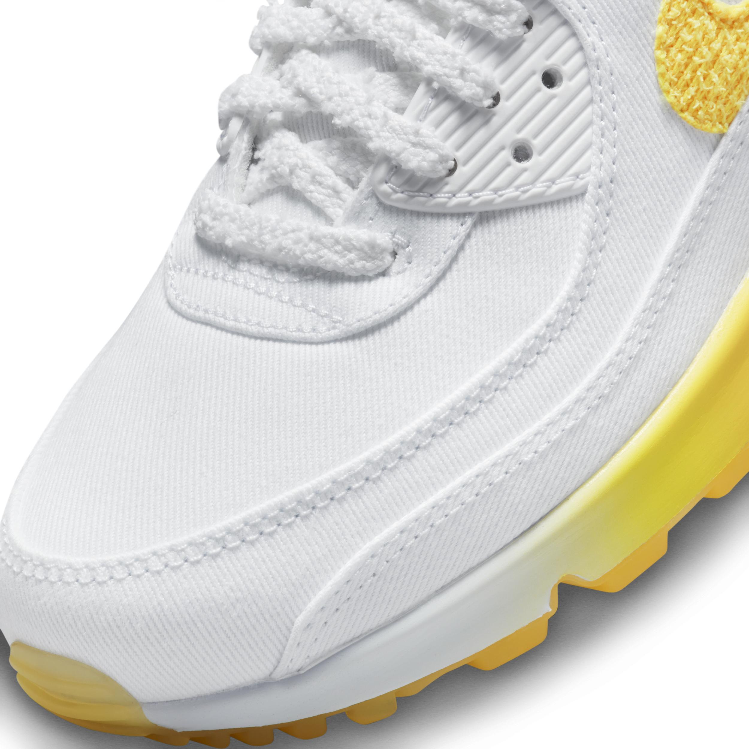 Nike Women's Air Max 90 Shoes Product Image