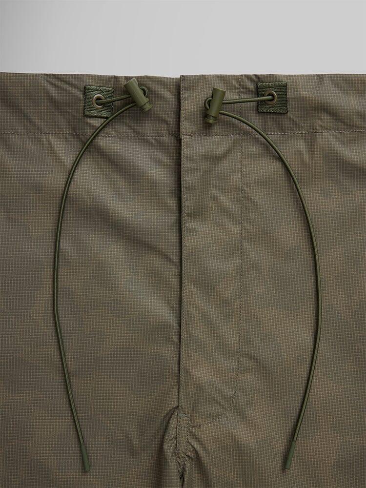 LIGHTWEIGHT PARACHUTE PANT (FROGSKIN) Product Image