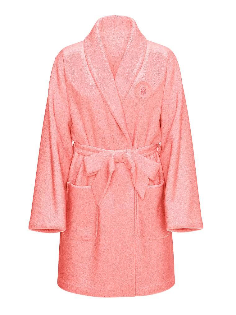 Short Cozy Robe Product Image