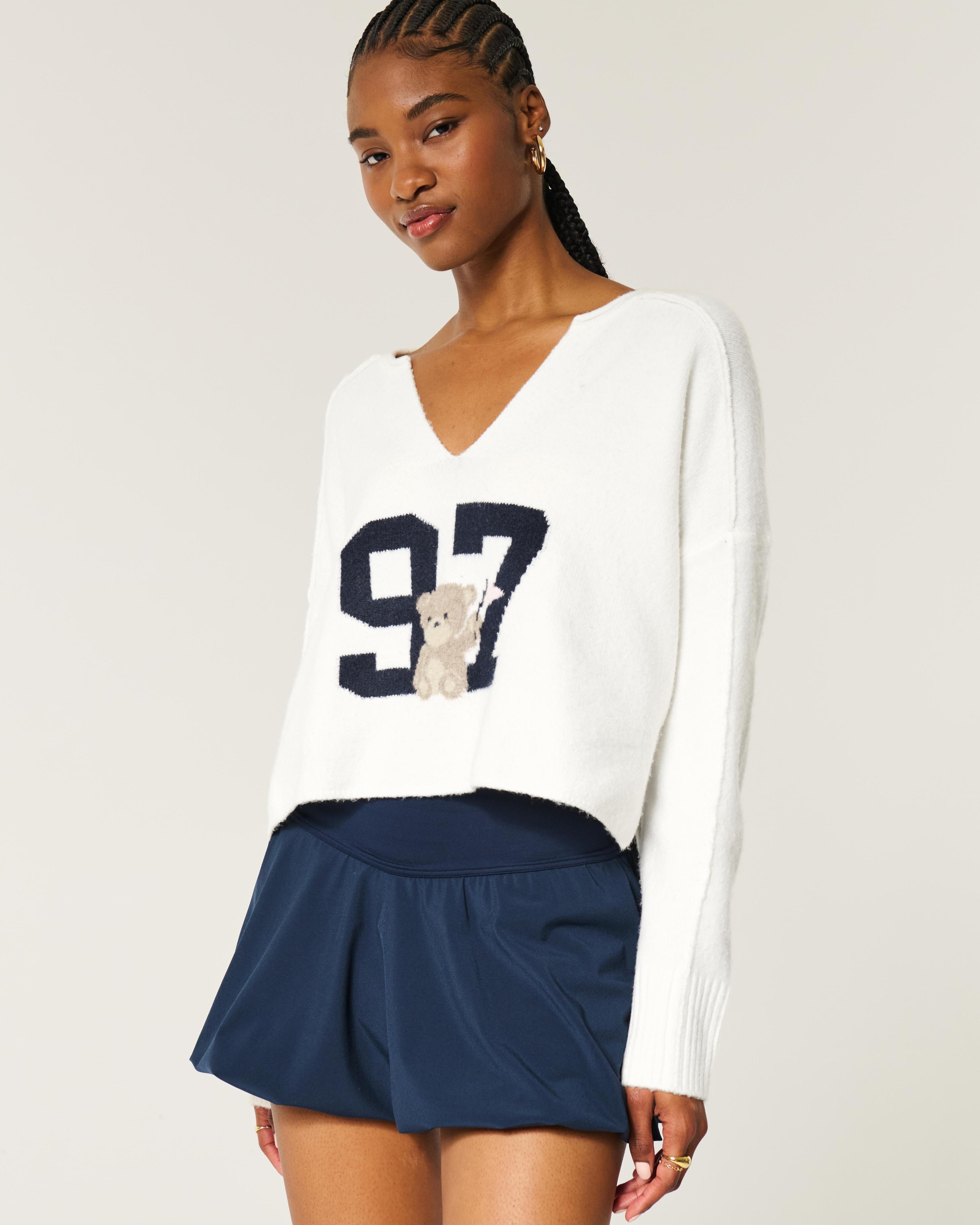 Hollister Comfy Cloud Graphic Notch-Neck Sweater Product Image