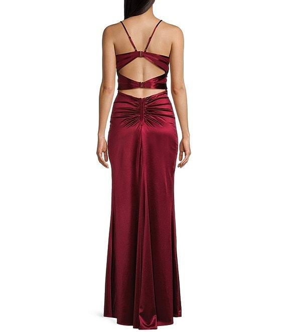 Honey and Rosie Sateen V-Neck Pleated Mermaid Gown Product Image