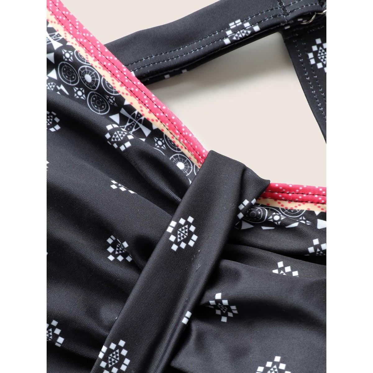 Plus Size Bandana Print Ruched Contrast Trim Swim Top Women's Swimwear Black Beach Non High stretch Bodycon Heart neckline Curve Swim Tops BloomChic 30/6X Product Image