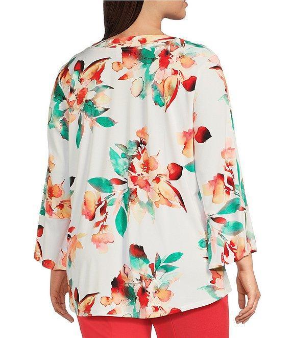 Slim Factor by Investments Plus Size Scattered Blooms V-Neckline 3/4 Slit Sleeve Top Product Image