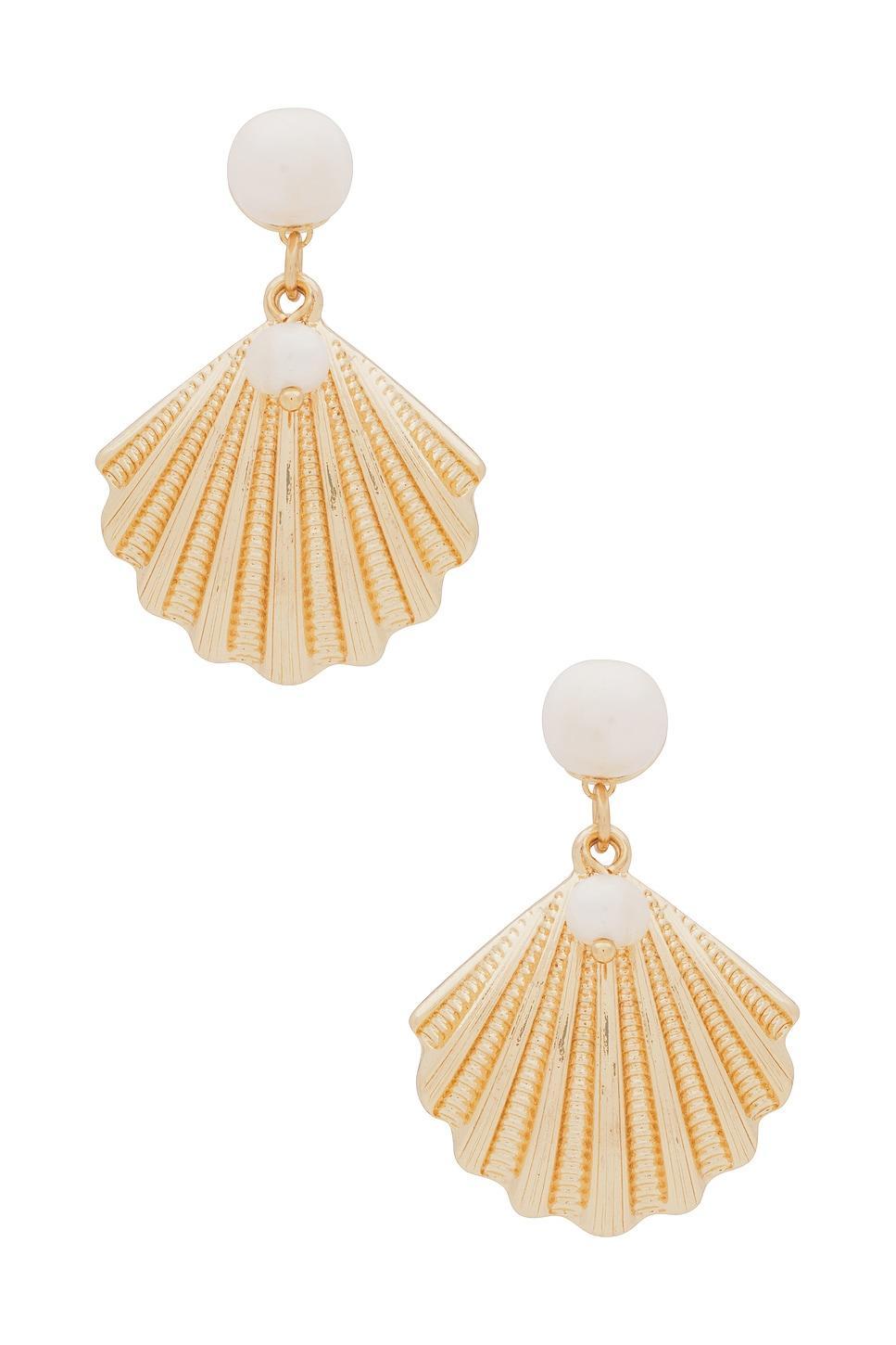 Shell Earring Ettika Product Image