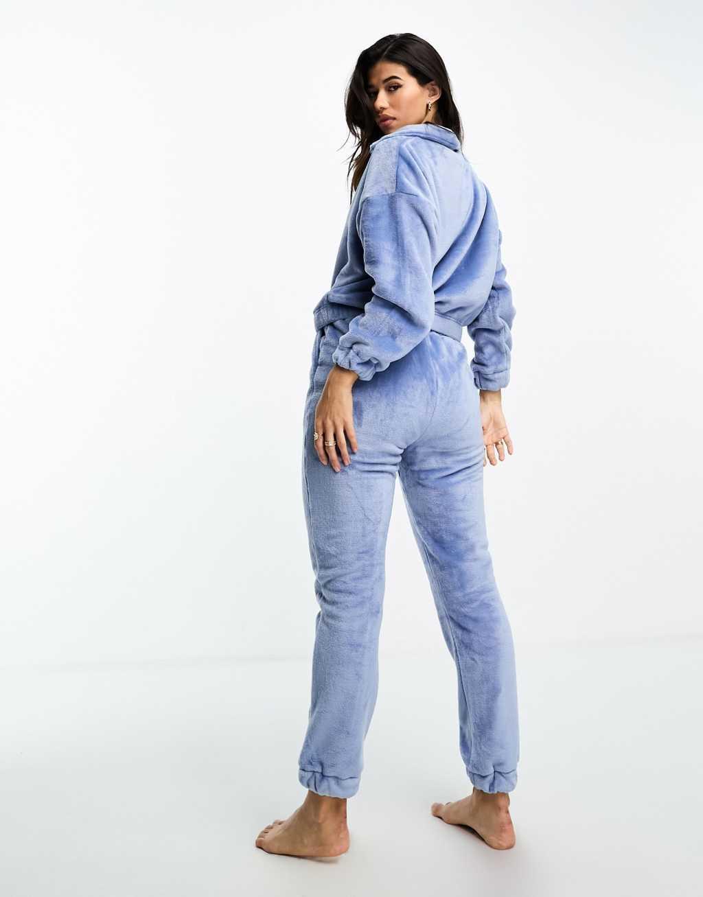 ASOS DESIGN lounge super soft fleece zip up sweatshirt & sweatpants set in blue Product Image