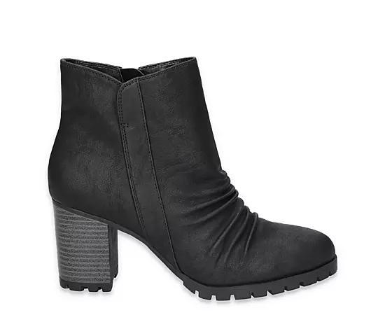 Easy Street Carrow Womens Block Heel Ankle Boots Product Image