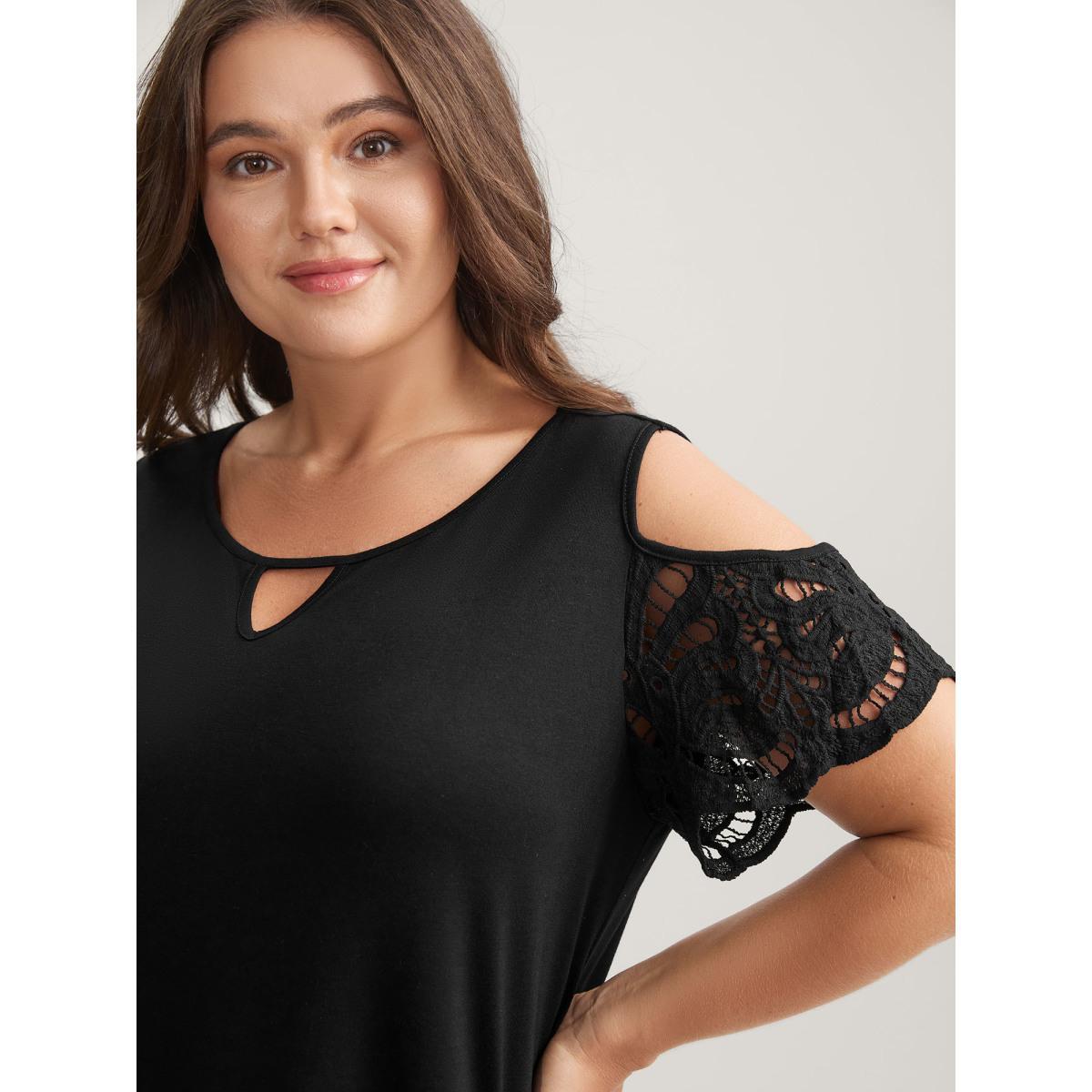 Plus Size Sleeve Cut-Out Cold-Shoulder T-Shirt Black Women Leisure Cut-Out Round Neck Casual T-shirts BloomChic 30/6X Product Image