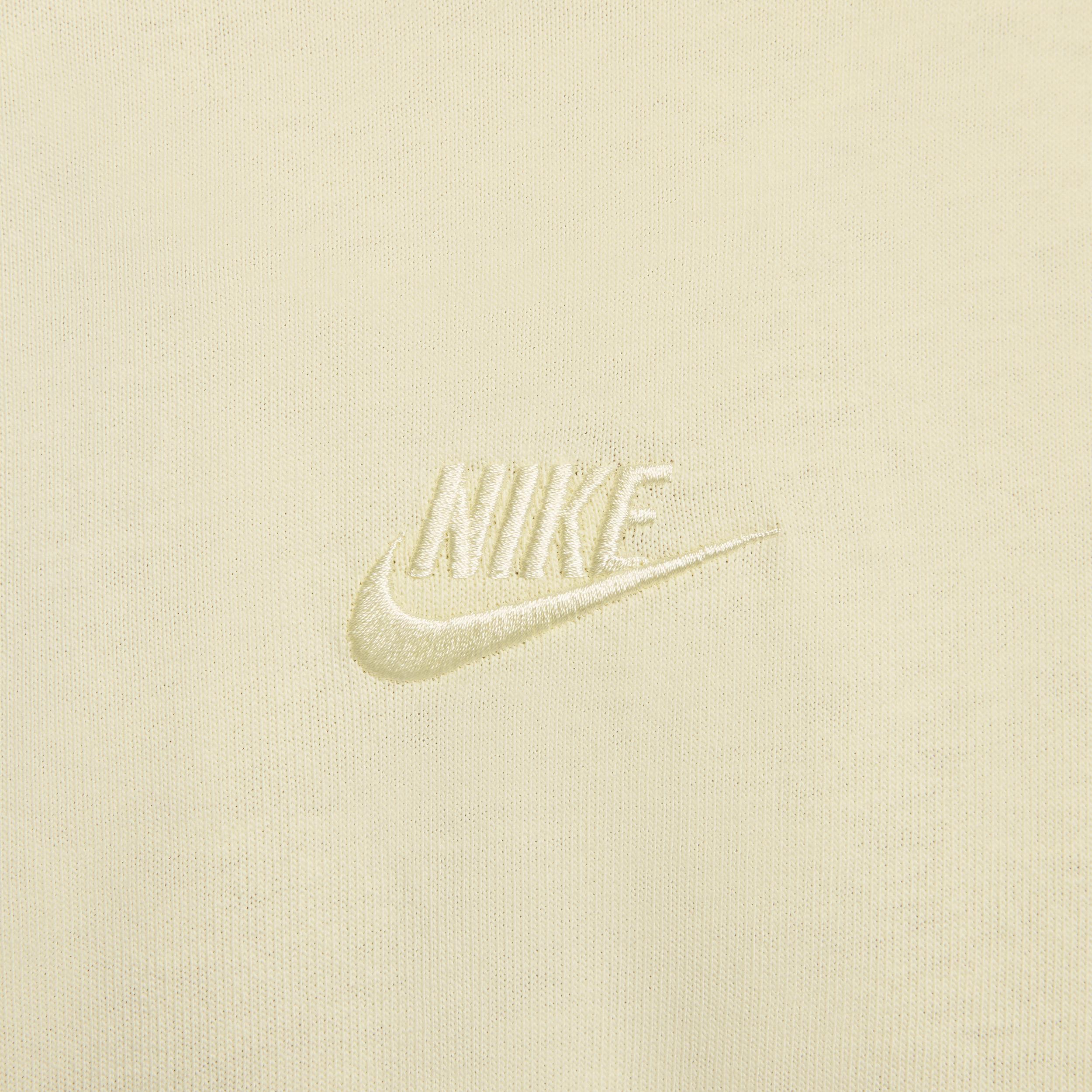 Men's Nike Sportswear Premium Essentials Long-Sleeve T-Shirt Product Image