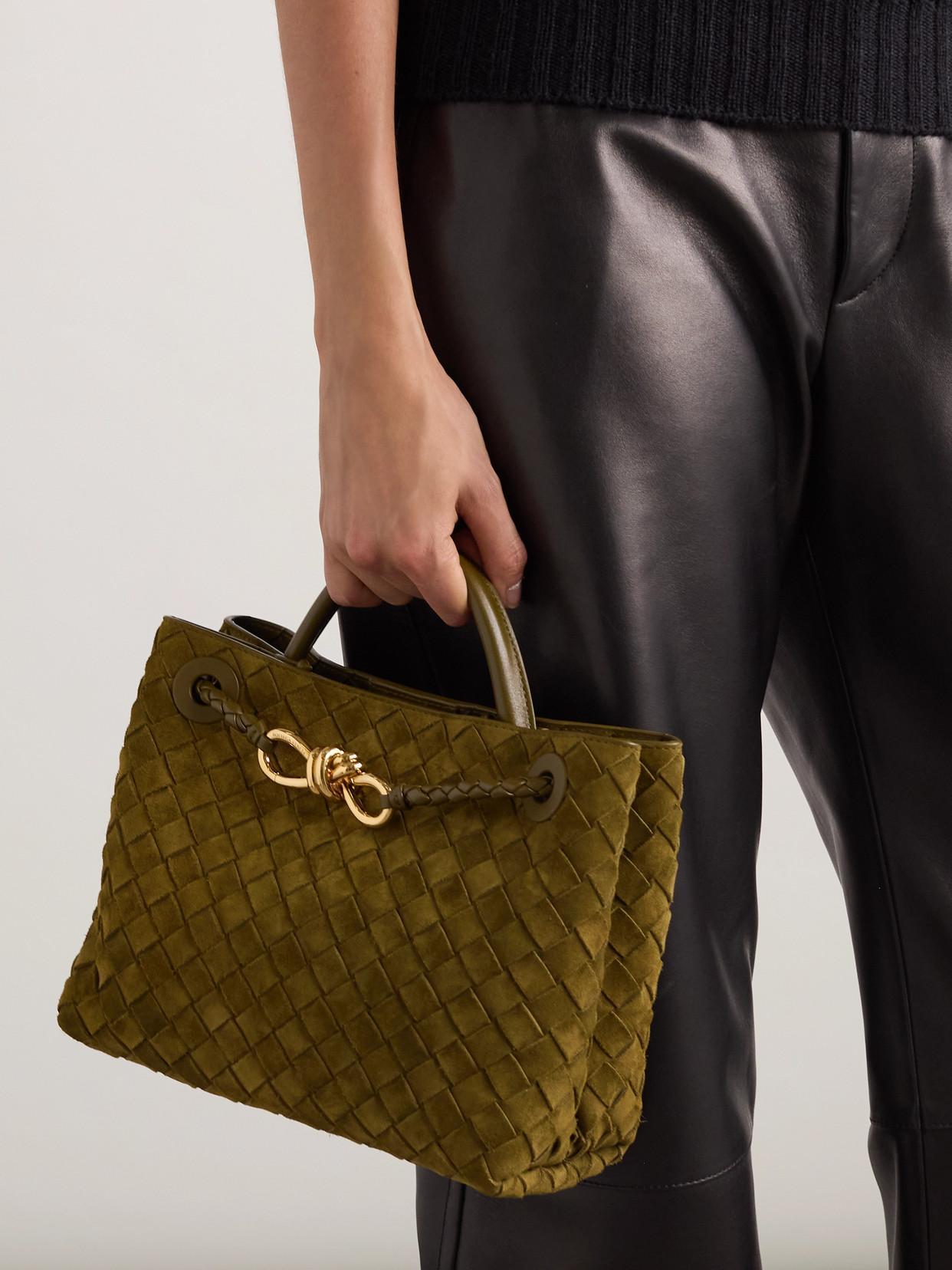 Small Andiamo Shoulder Bag In Olive Oil/brass Product Image