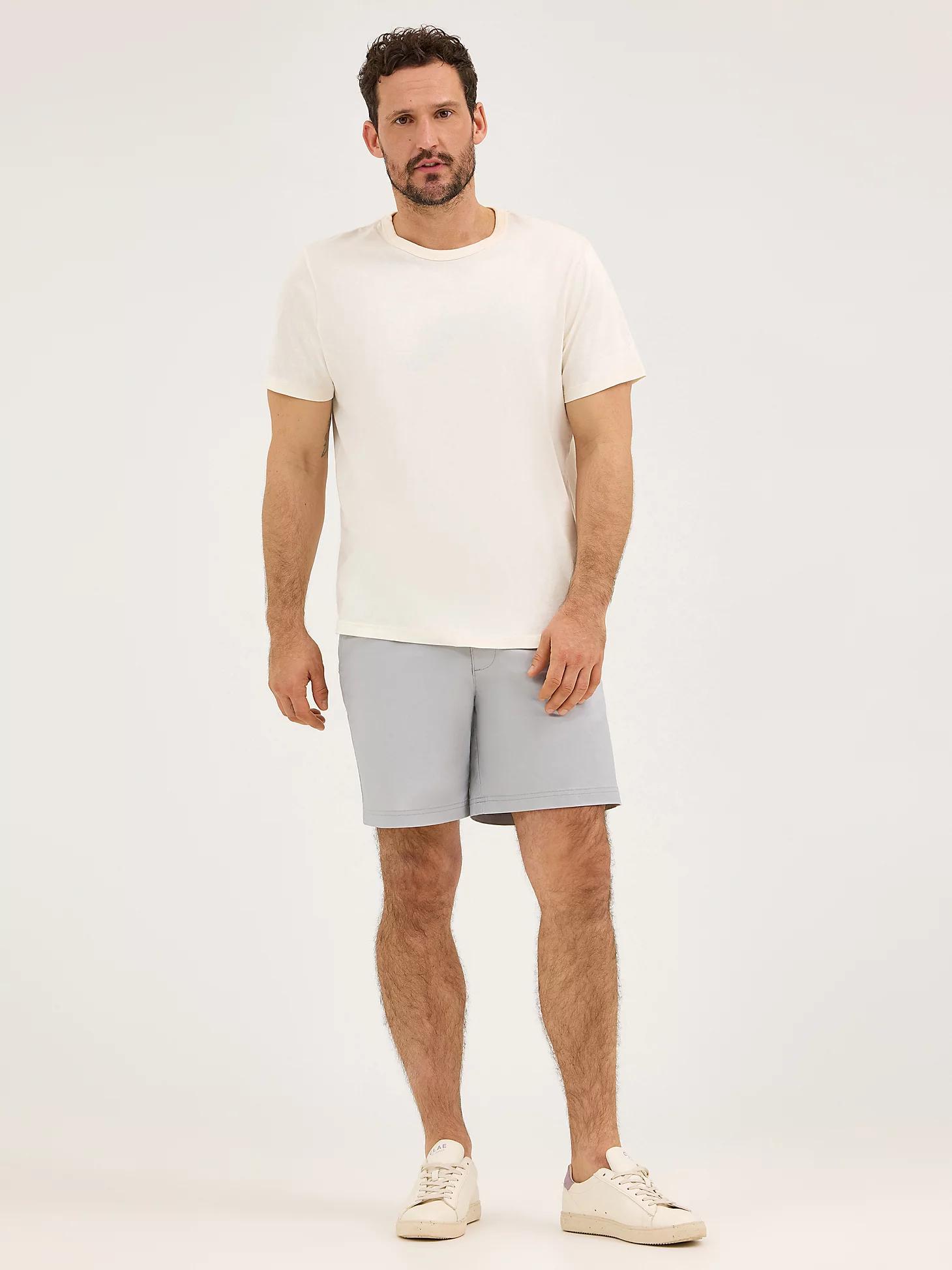 Men's Extreme Motion 7" Flat Front Short | Men's Shorts | Lee® Product Image