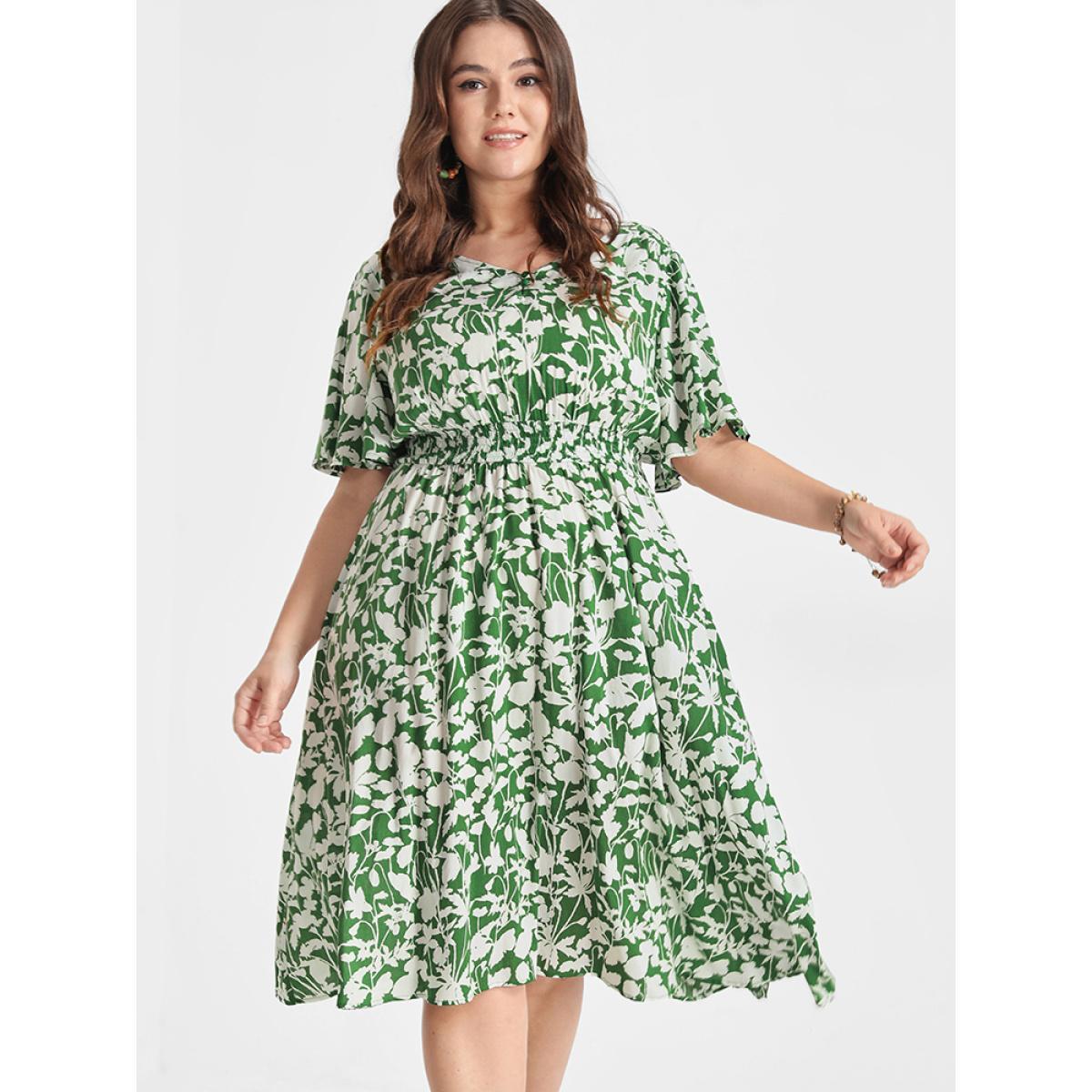 Plus Size Ditsy Floral Shirred Button Ruffles Knee Dress LightGreen Women Elegant Printed V-neck Short sleeve Curvy Knee Dress BloomChic 10/M Product Image