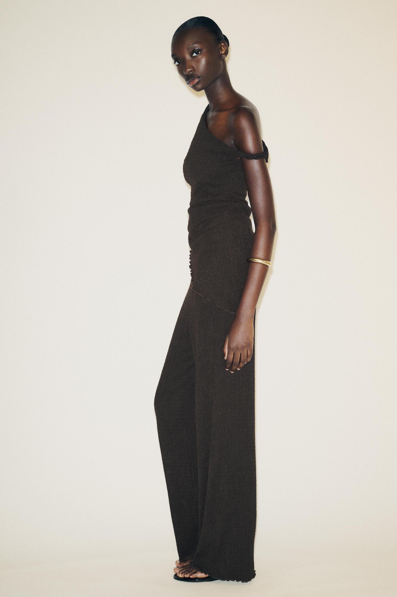 TEXTURED WIDE LEG PANTS Product Image