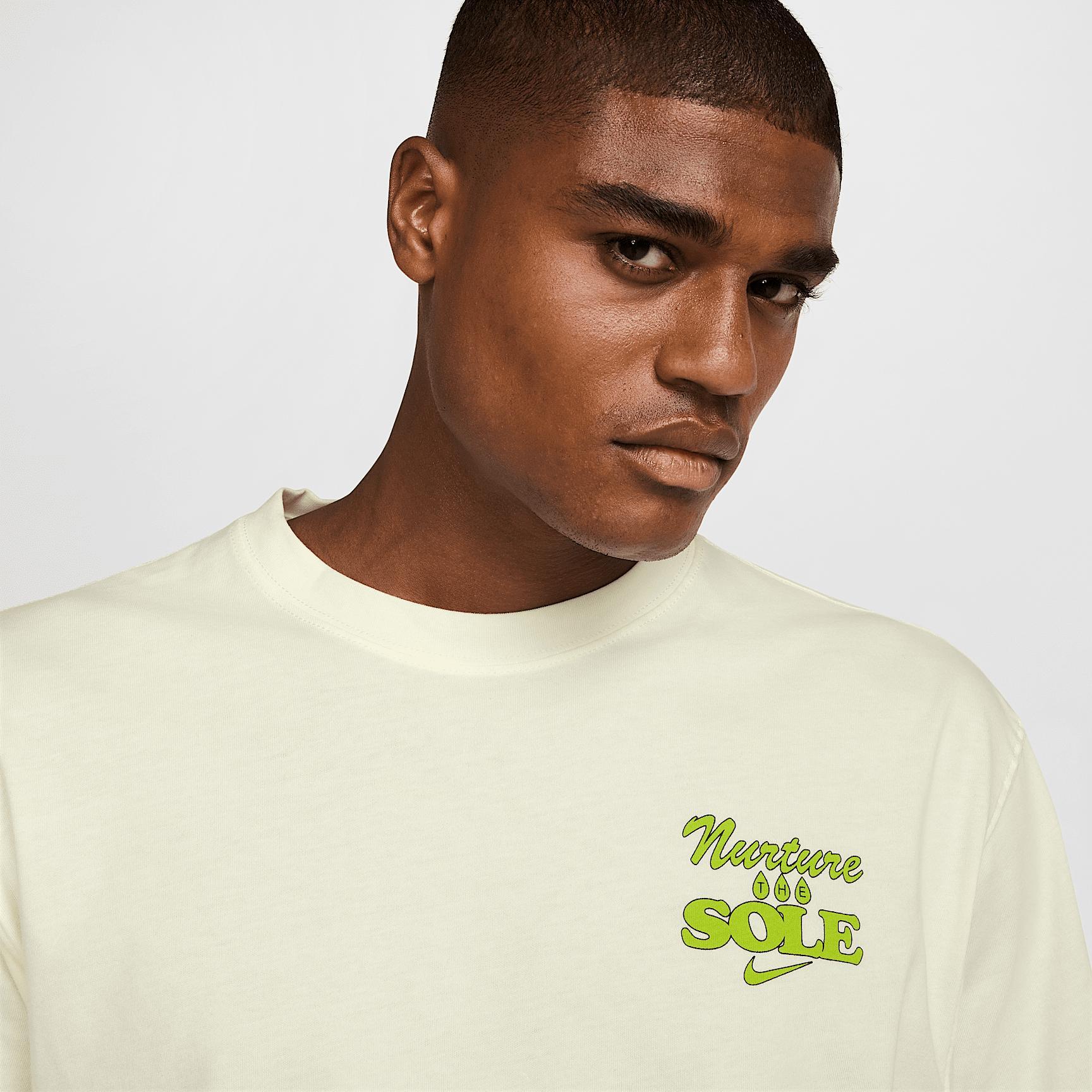 Nike Sportswear Max90 T-Shirt Product Image