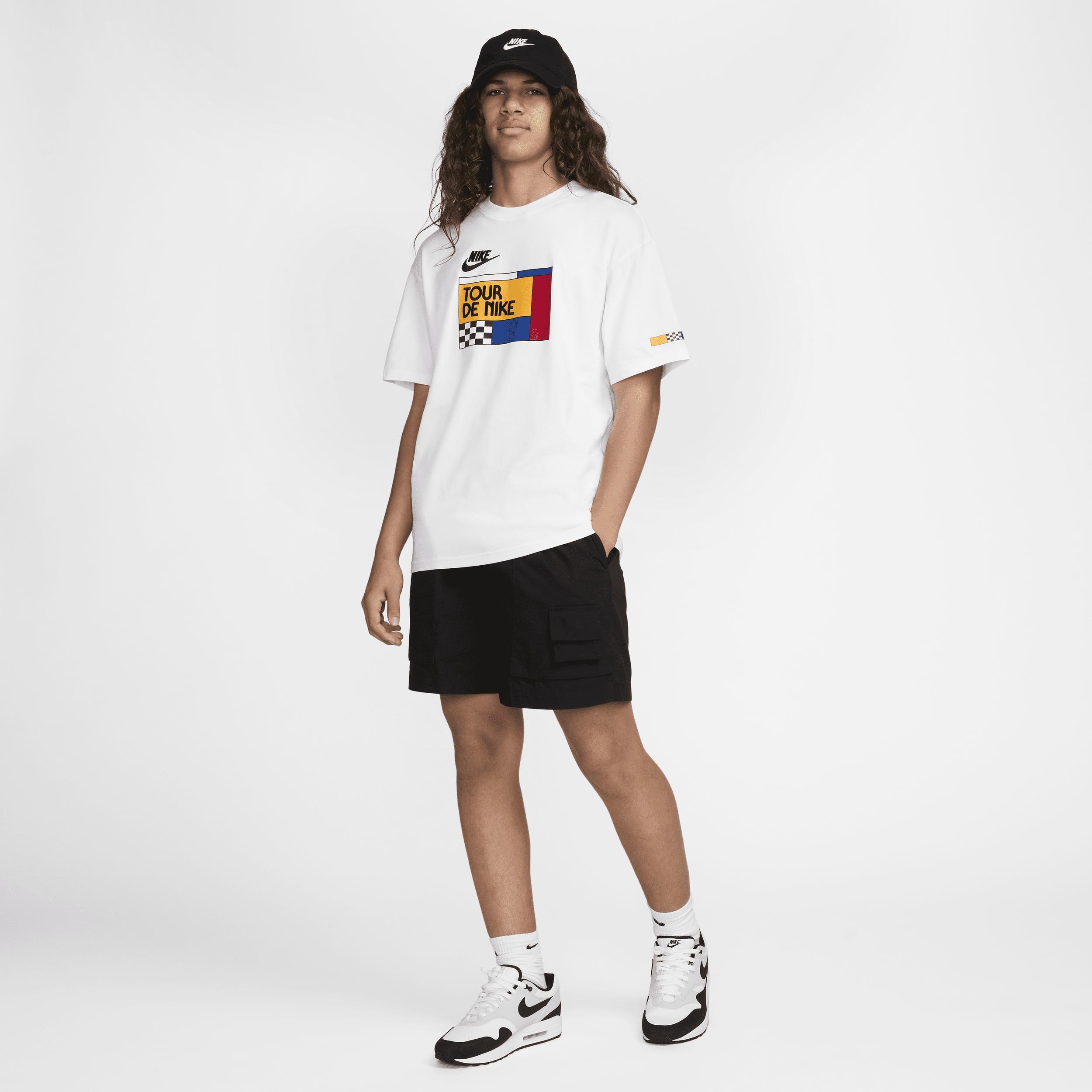 Mens Nike Sportswear T-Shirt | HF7043-100 Product Image