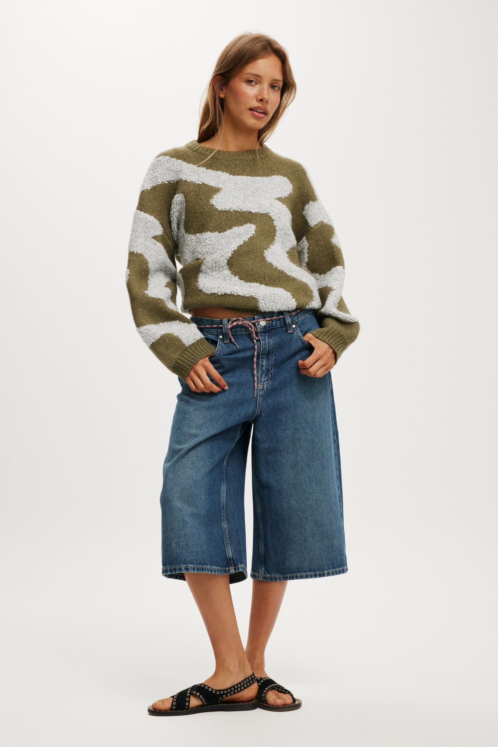 Luxe Crew Pullover Product Image