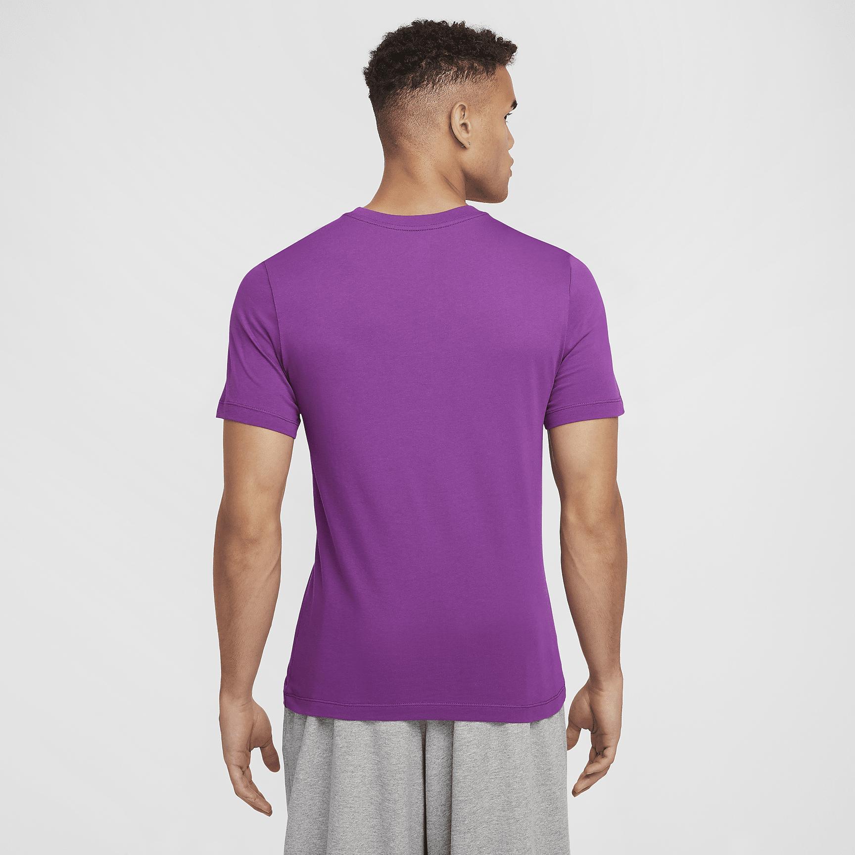 Nike Sportswear T-Shirt Product Image